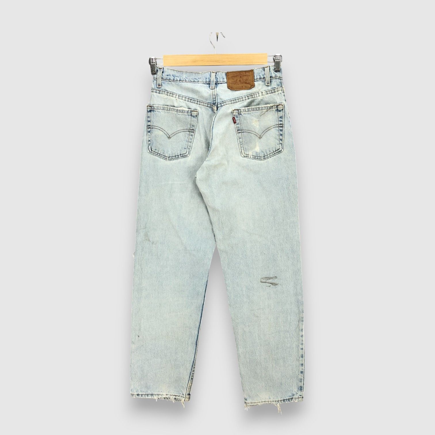 Levi's Vintage Levis 550 Jeans Levi's Ripped Light Wash Denim Size 28" / US 6 / IT 42 - 2 Thumbnail