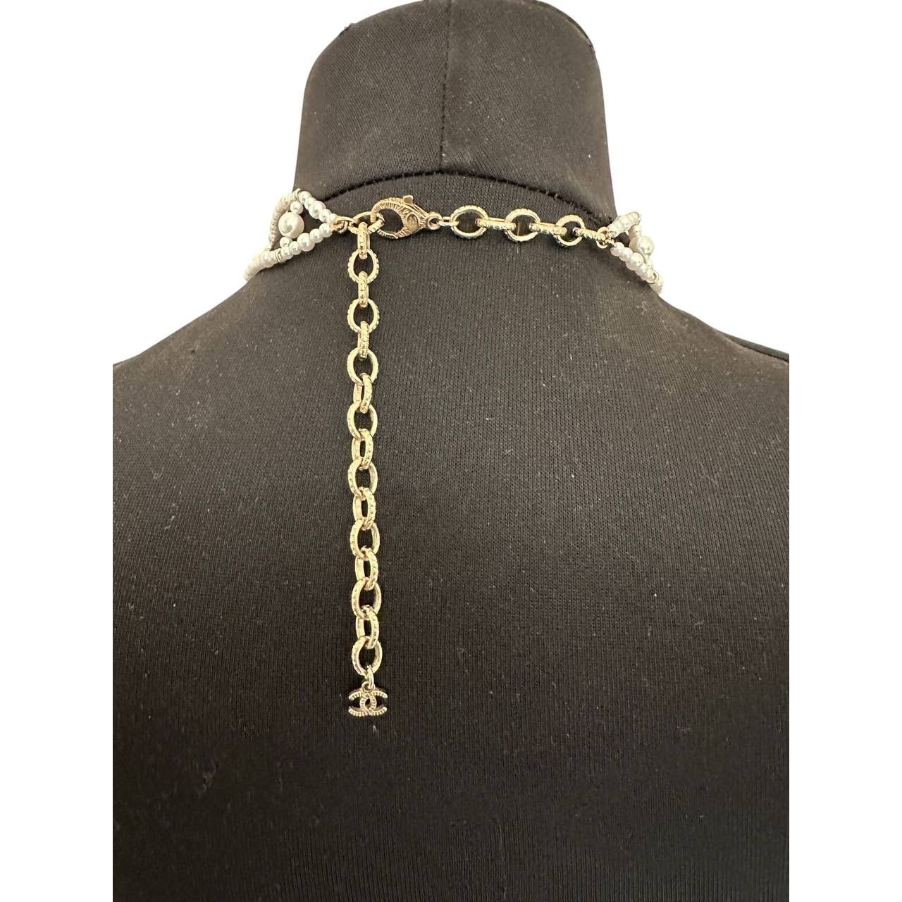 Chanel Chanel Pearl & Charm Statement Necklace Size ONE SIZE - 5 Thumbnail