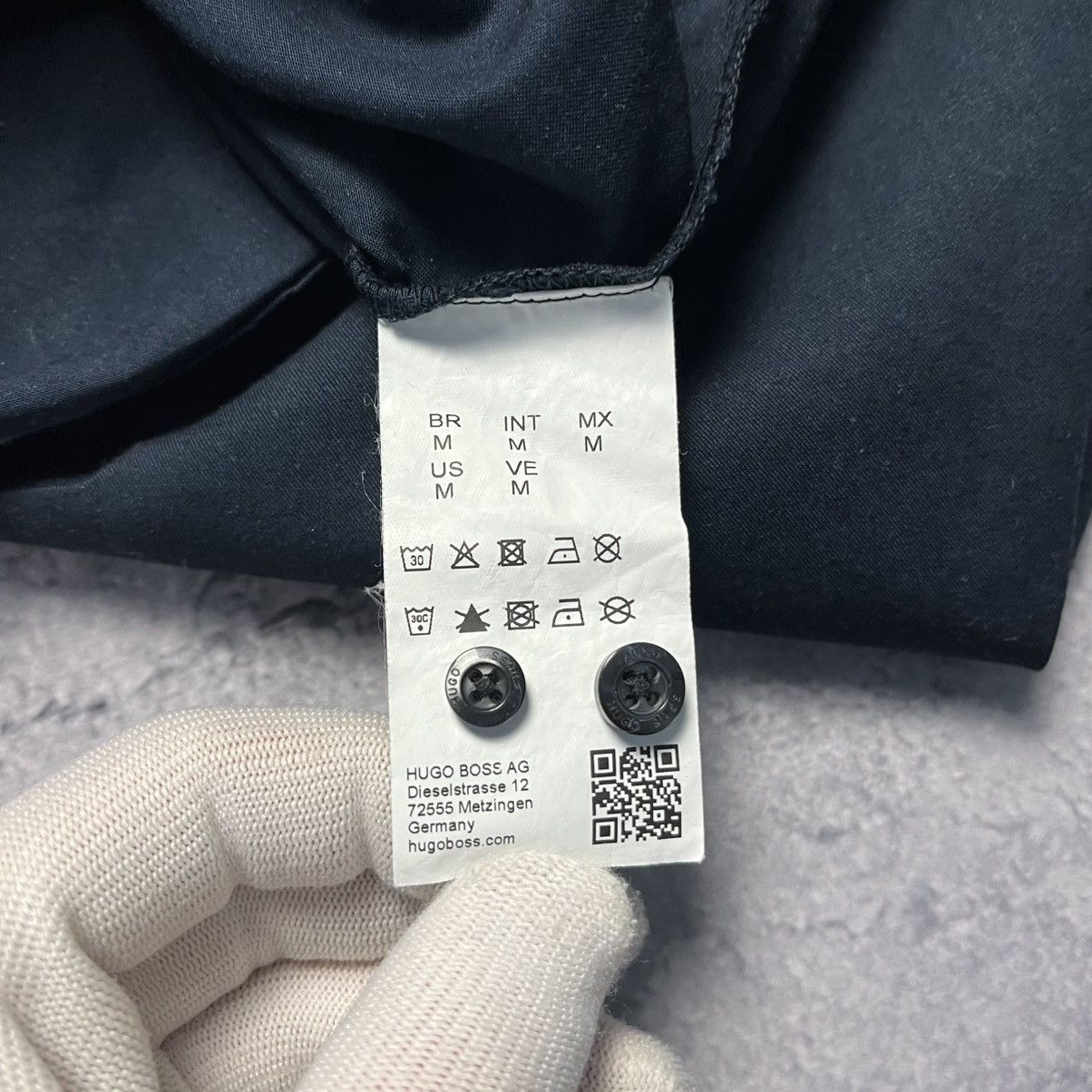Designer × Hugo Boss Hugo Boss Black Shirt Button Up Luxury Designer Size US M / EU 48-50 / 2 - 6 Thumbnail