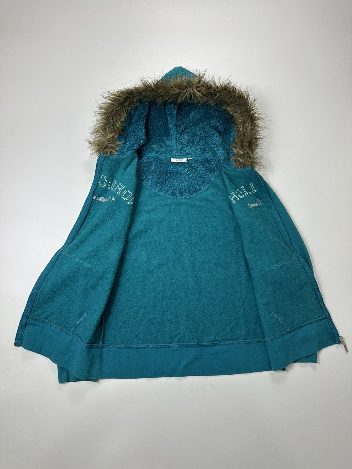 Japanese Brand Abercrombie Fitch Style Faux Fur Hoodie Women's Size M / US 6-8 / IT 42-44 - 7 Thumbnail