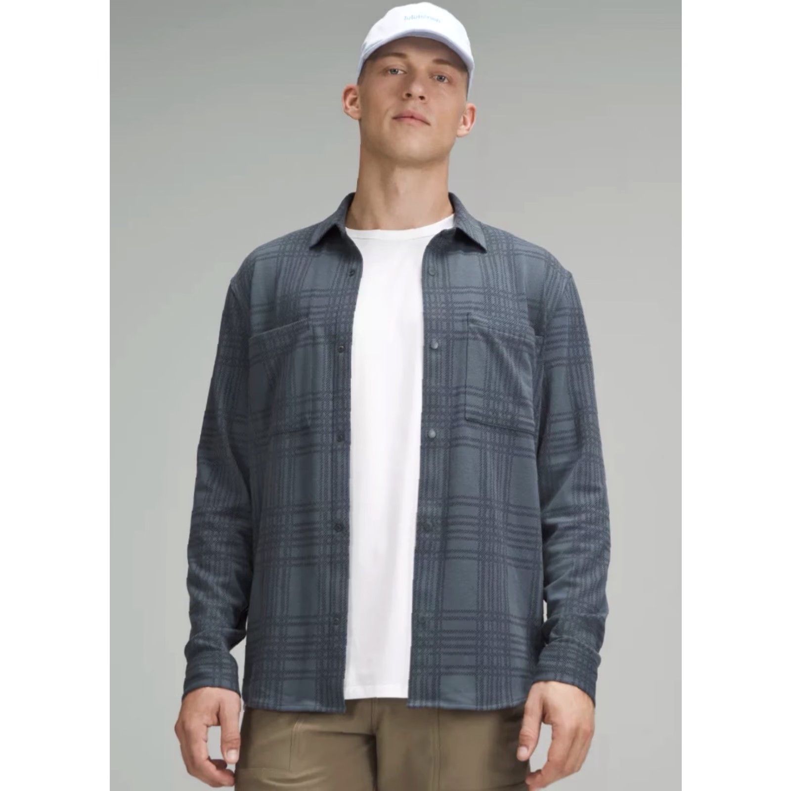 Lululemon LULULEMON Soft Flannel Knit Overshirt Grey Plaid Button-Up Shirt Mens M XS? Size US M / EU 48-50 / 2 - 2 Thumbnail