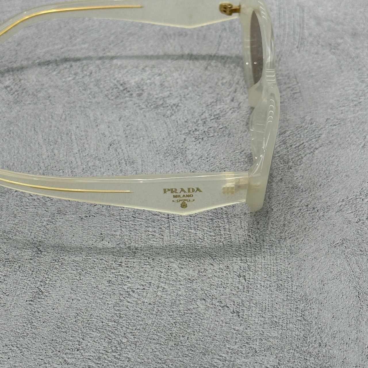 Prada PRADA 0PR 26ZS 12V4I2 SUNGLASSES Size ONE SIZE - 7 Thumbnail