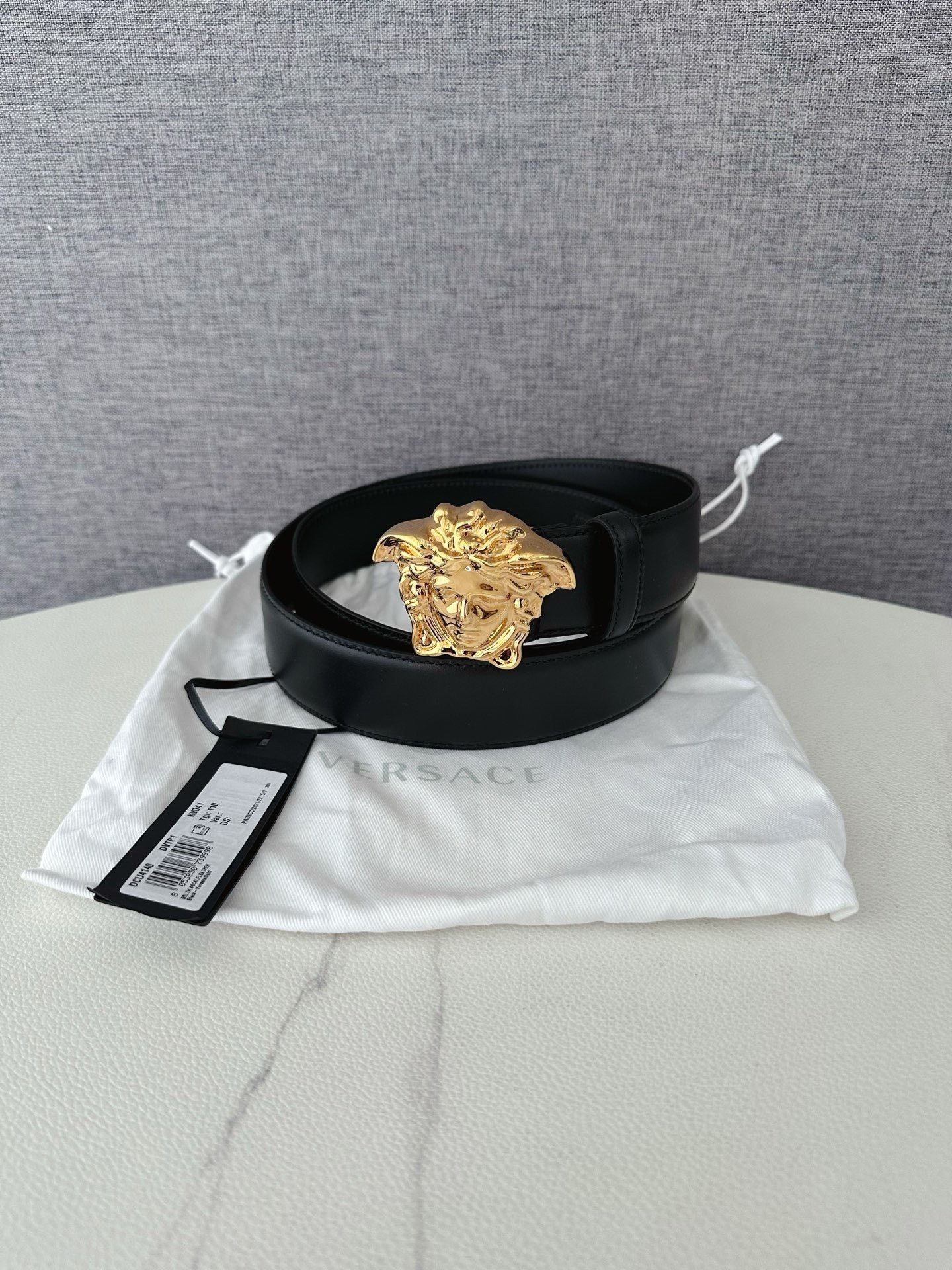 Versace Versace Gold Medusa Belt Size ONE SIZE - 1 Thumbnail