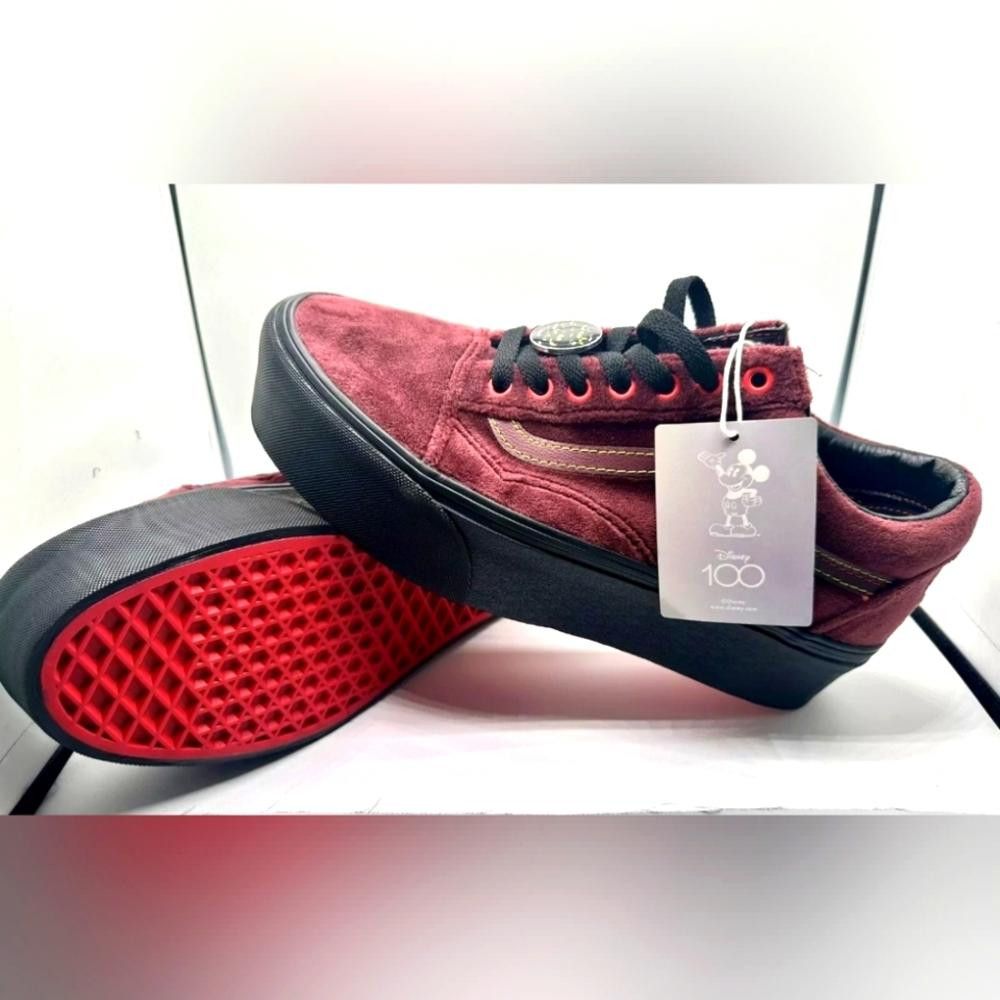 Disney × Vans Vans x Disney 'Poison Apple' Cross Sneakers *LIMITED EDITION Size US 9.5 / IT 39.5 - 1 Thumbnail