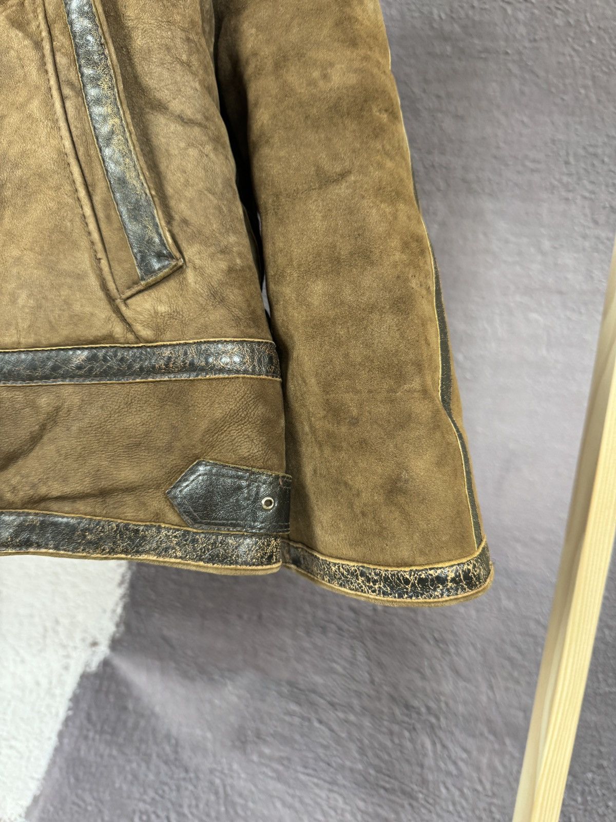 Vintage 90s y2k type b-3 leather shearling brown jacket