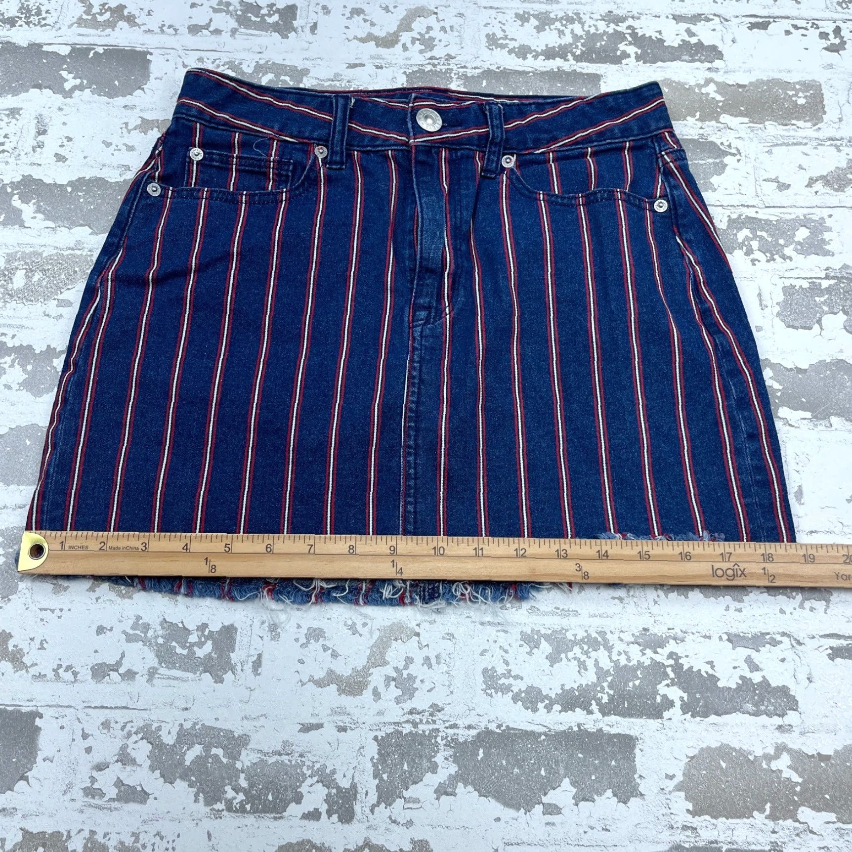 American Eagle Outfitters VINTAGE American Eagle Outfitters Skirt Women 6 High Rise Mini Denim Striped Button Pockets 90s Classic Blue - Womens Size 28" / US 6 / IT 42 - 6 Thumbnail
