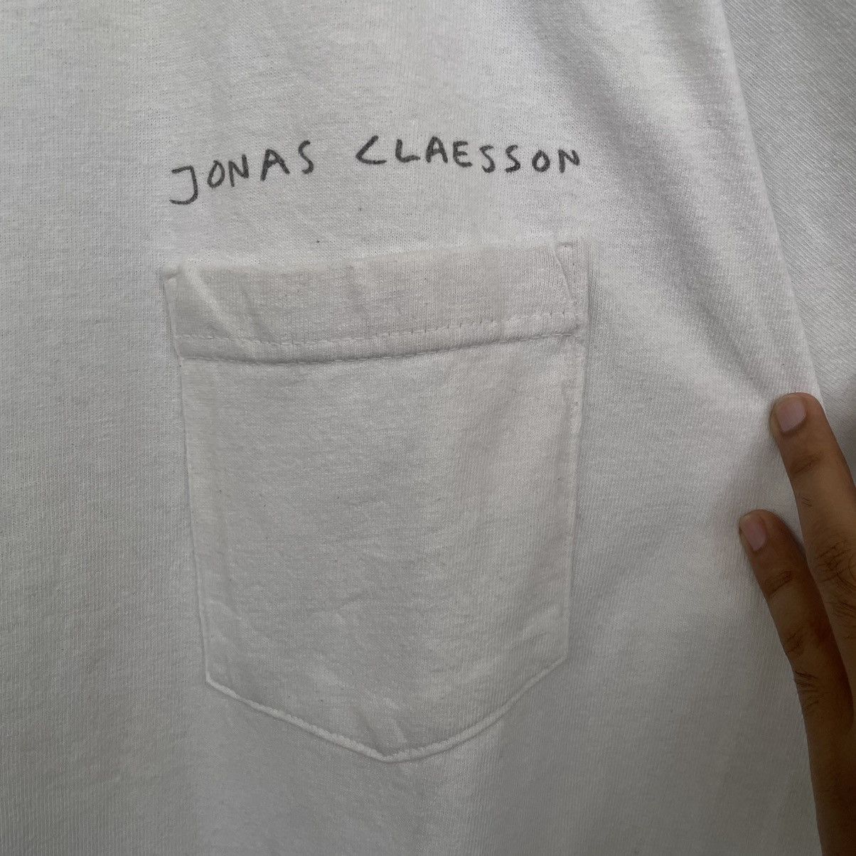 Vintage Vintage 90s Jonas Claesson Art T Shirt Size US XL / EU 56 / 4 - 6 Thumbnail