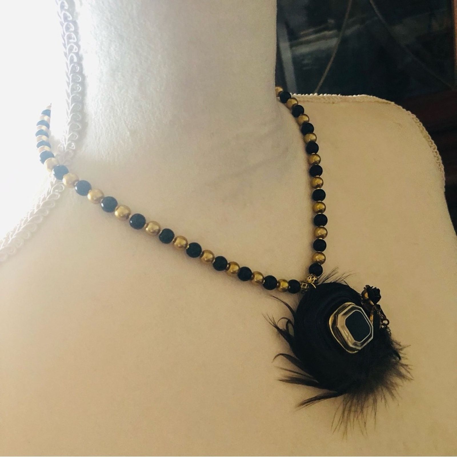 Handmade Handcrafted repurpose enamel feather crystal Pearl necklace Size ONE SIZE - 3 Thumbnail