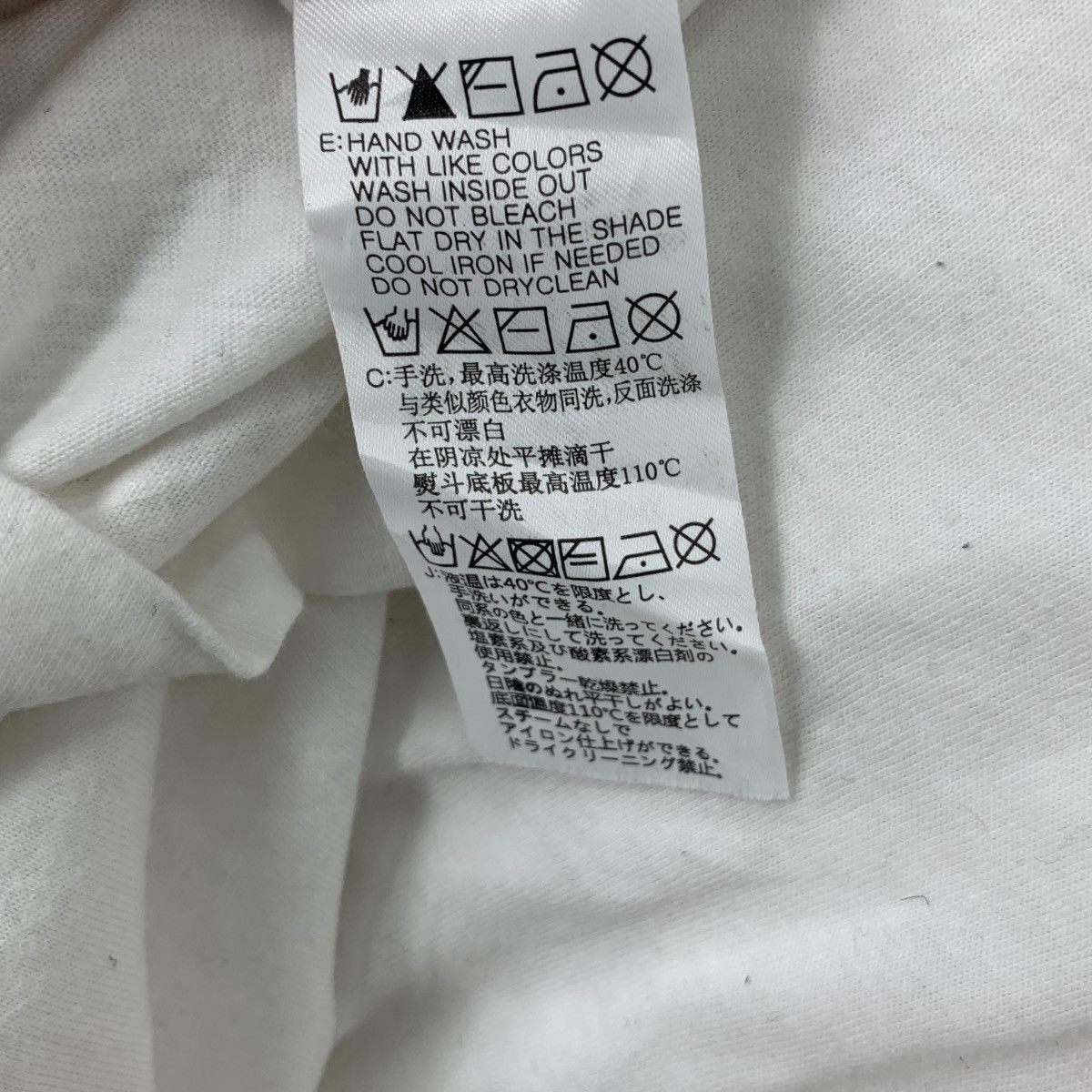 Guess GUESS USA Gold Embossed Logo Tee Shirt Top Long Sleeve Size M / US 6-8 / IT 42-44 - 8 Thumbnail