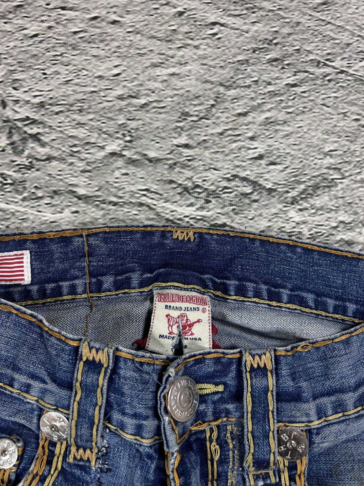 True Religion RARE True Religion jeans gold stitching Y2K Bobby Super QT Size US 29 - 10 Thumbnail