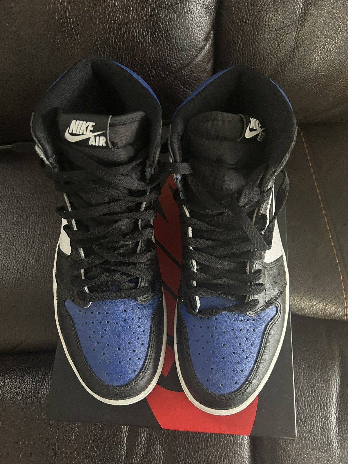 Jordan Brand × Nike Air Jordan Retro High OG ‘Royal Toe’ Size US 9.5 / EU 42-43 - 3 Thumbnail