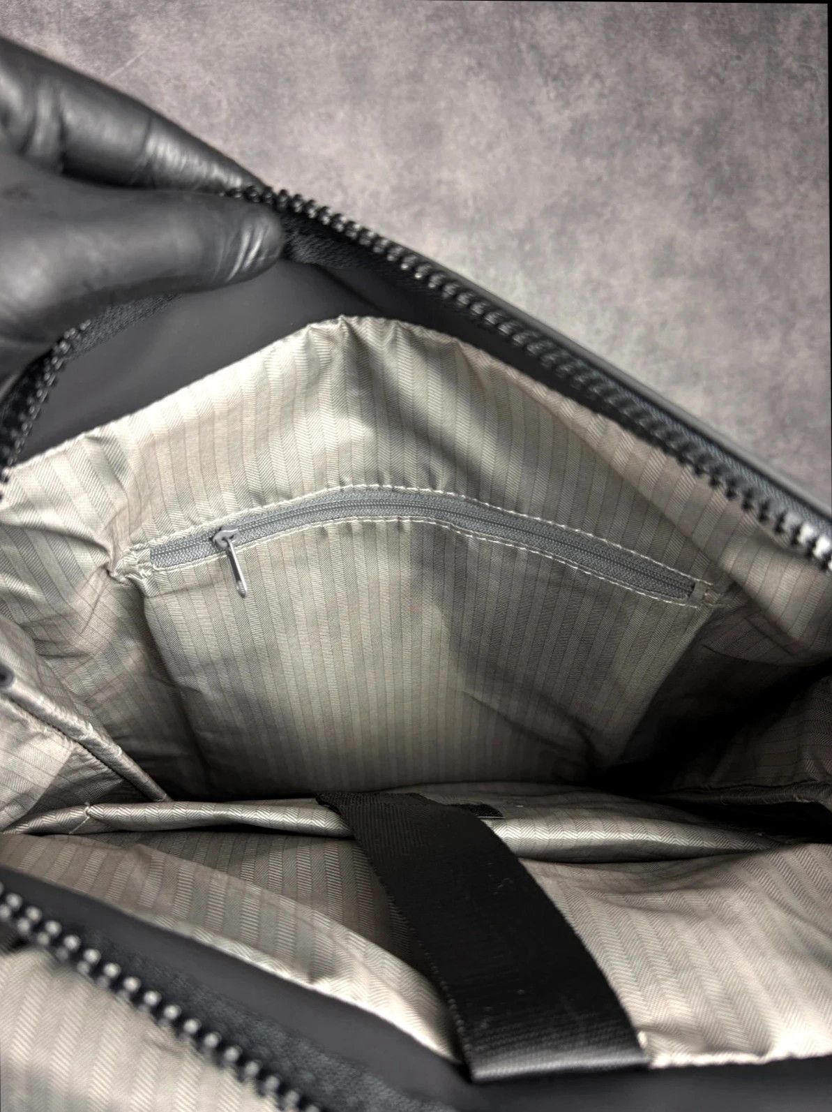 Formula 1 Vinga V Baltimore F1 Broadcast Backpack Black Matte Size ONE SIZE - 12 Thumbnail