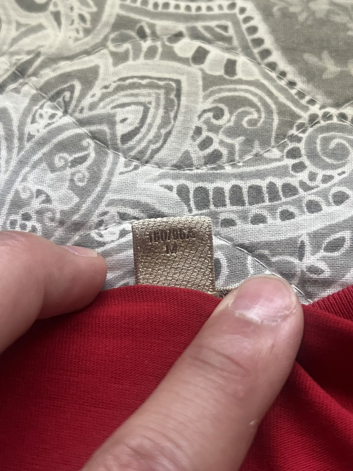 Burberry Burberry Red Embroidered Logo T-Shirt (M) Size US M / EU 48-50 / 2 - 4 Thumbnail