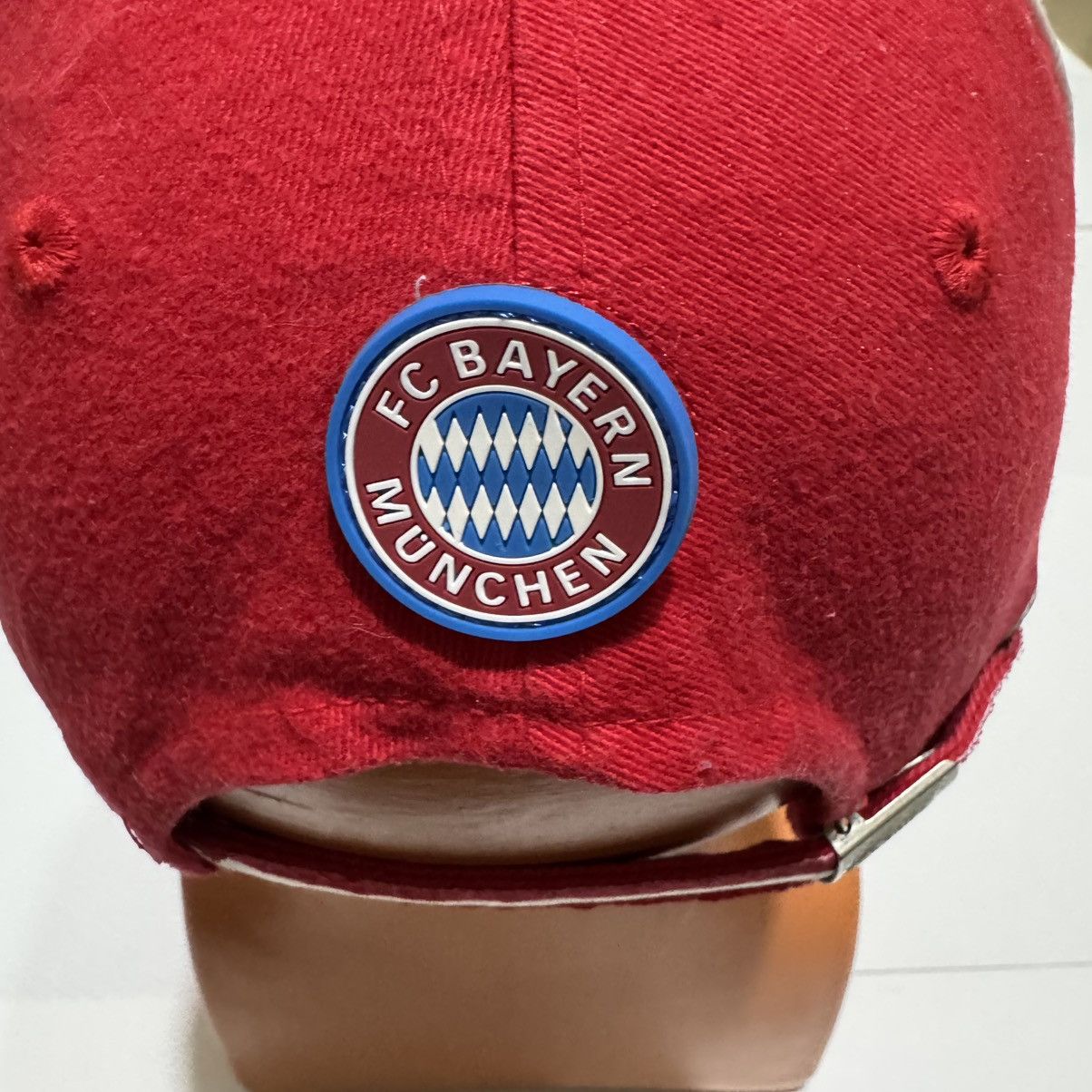 Other FC Bayern Munchen Red Hat Snapback Football Soccer Cap Size ONE SIZE - 5 Thumbnail