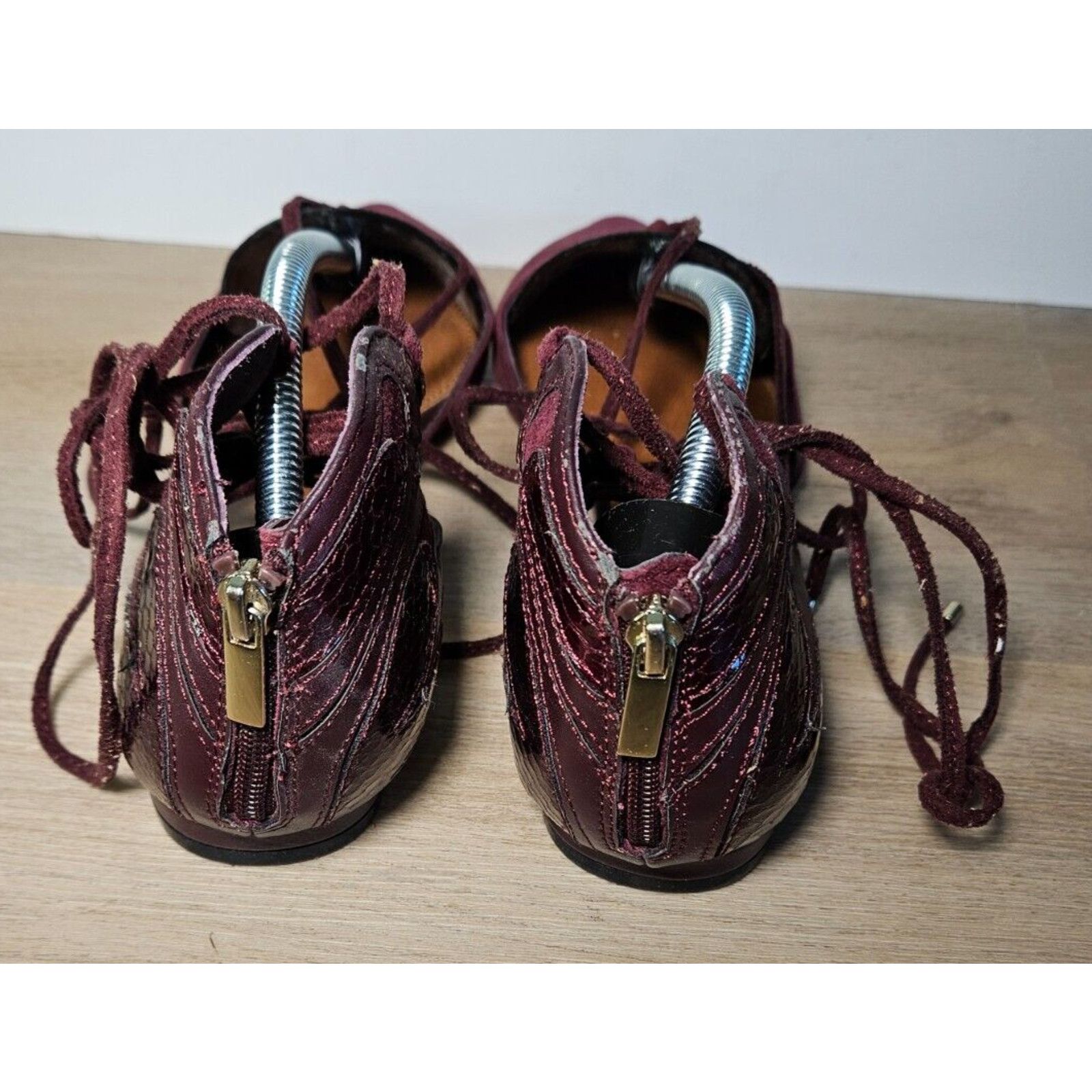 Saks Fifth Avenue Saks Fifth Avenue Cheryl Burgundy Suede Women’s 7.5M Size US 7.5 / IT 37.5 - 4 Thumbnail