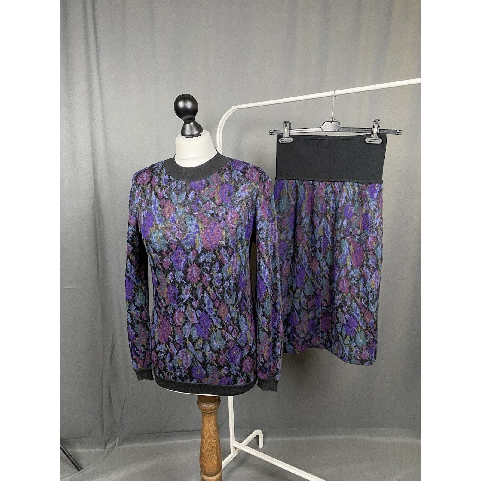 Missoni RARE! Missoni Vitnage Purple Floral Wool Knit 2 Piece Sweate Size M / US 6-8 / IT 42-44 - 4 Thumbnail
