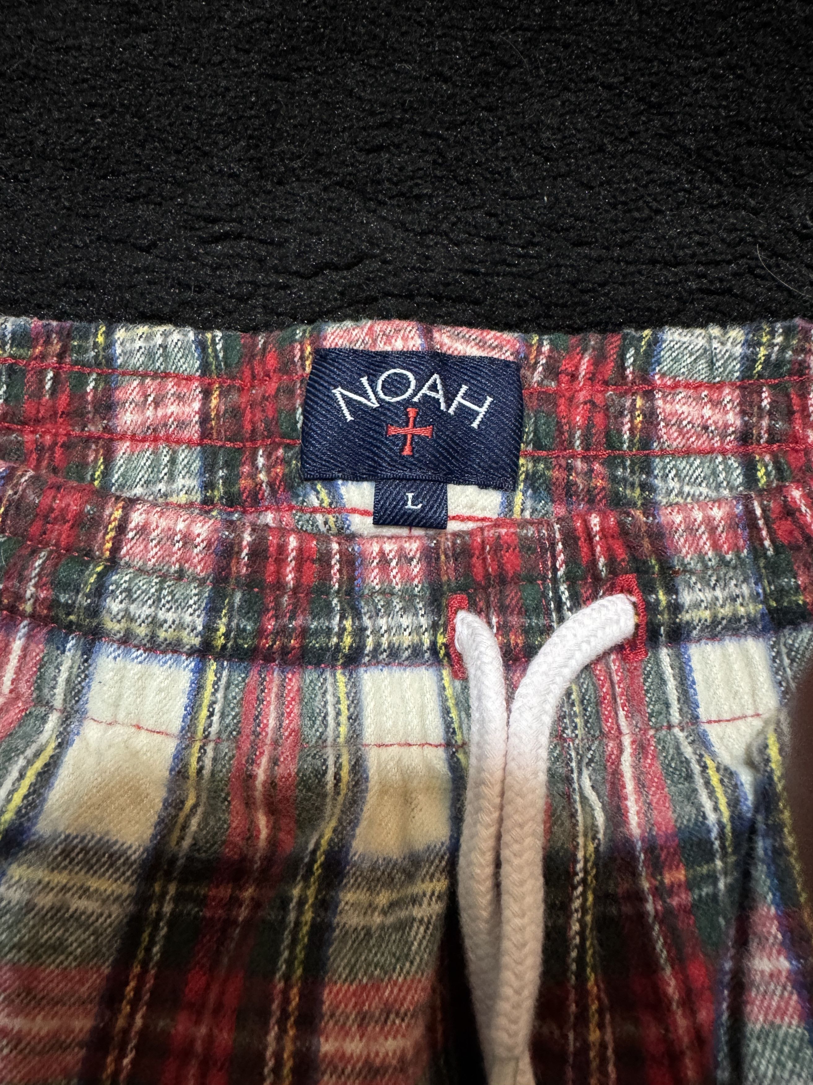 Noah 2022 Noah x Red Hot Chili Peppers Shadow Plain Short Pants Size US 30 / EU 46 - 2 Thumbnail