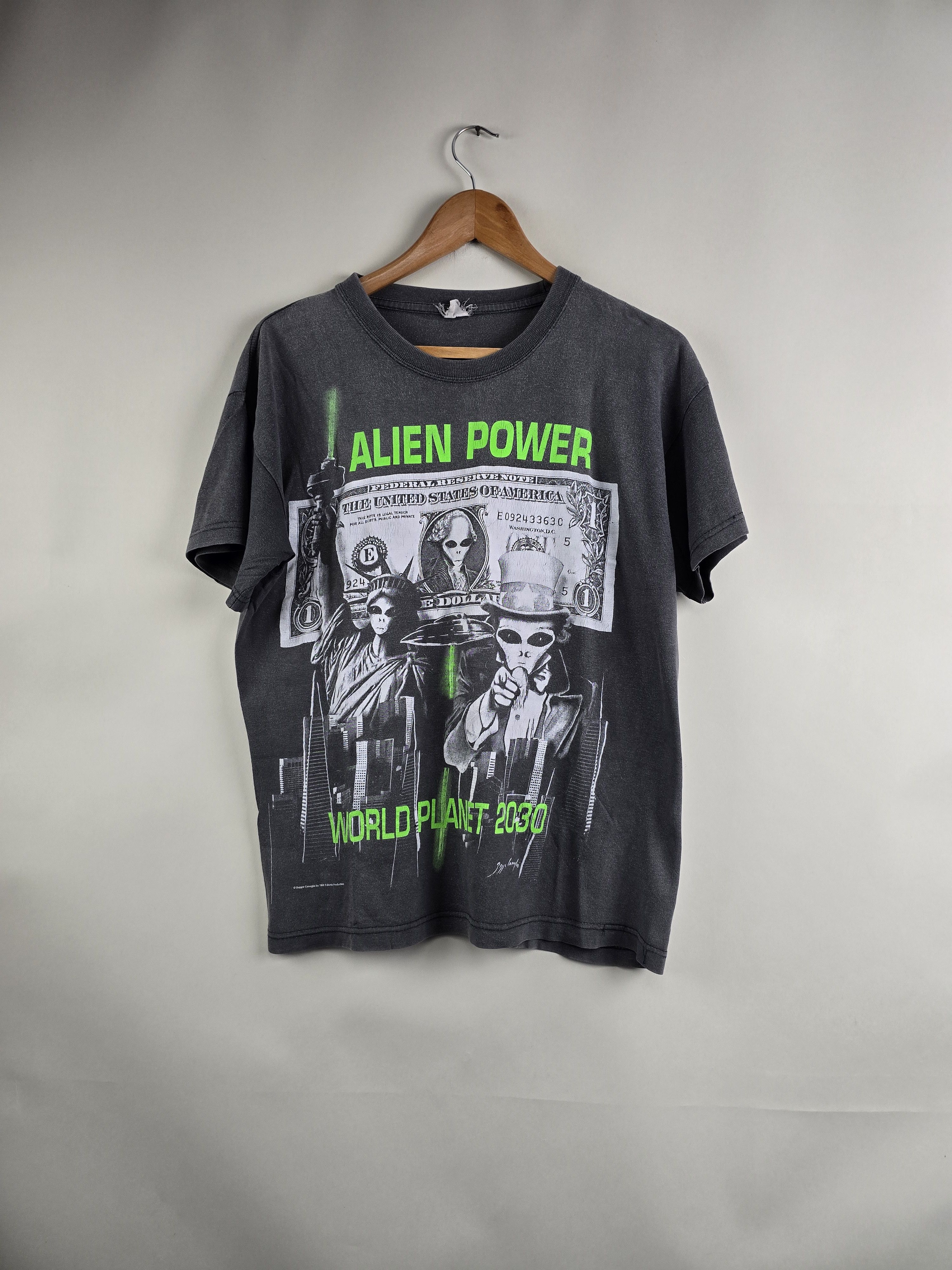 Alien Workshop × Vintage 90s Alien Power 2030 UFO M 20" 25.5" Size US M / EU 48-50 / 2 - 9 Thumbnail