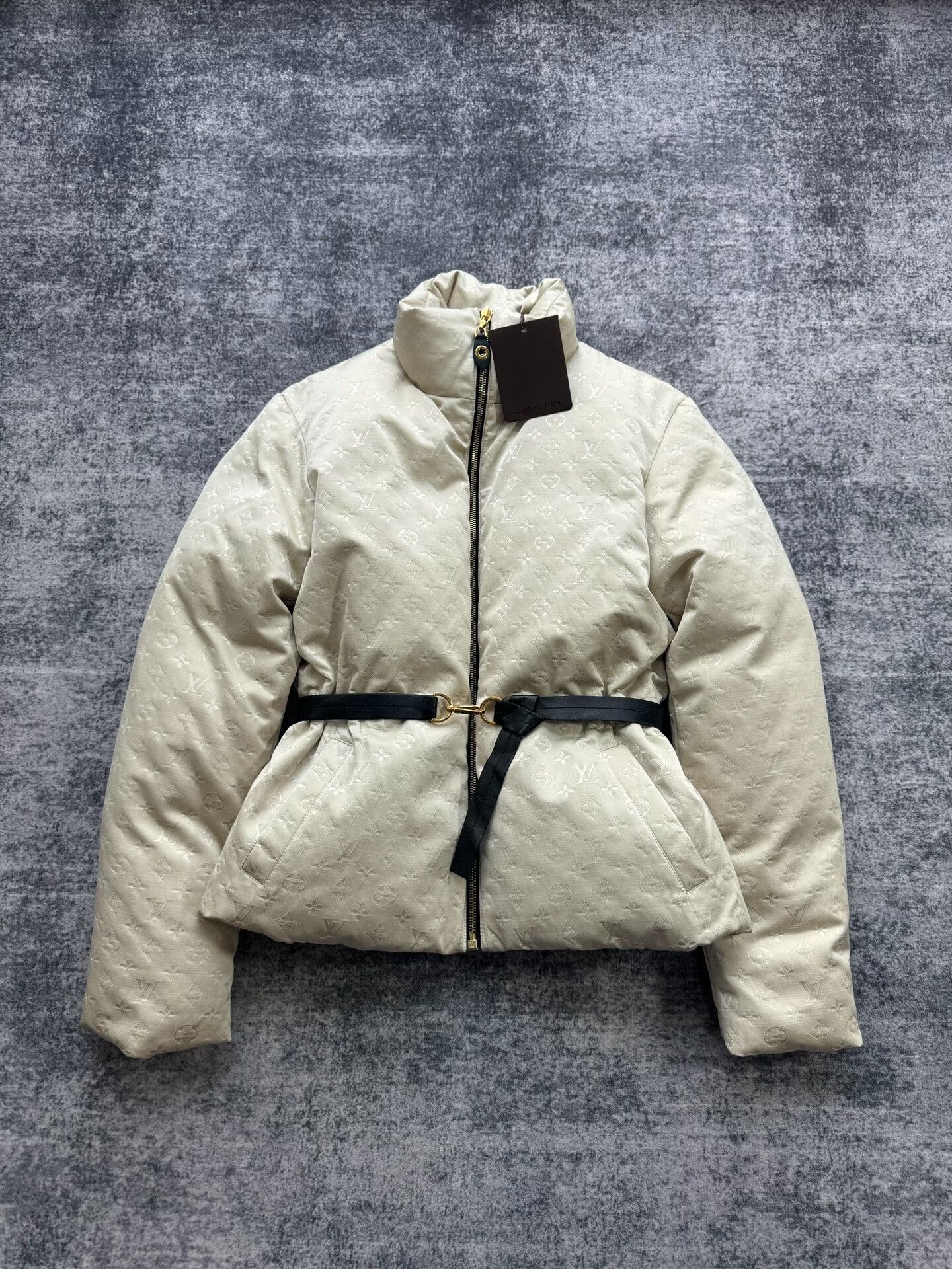 Louis Vuitton Louis Vuitton Beige All-Over Print Down Jacket Size S / US 4 / IT 40 - 1 Thumbnail