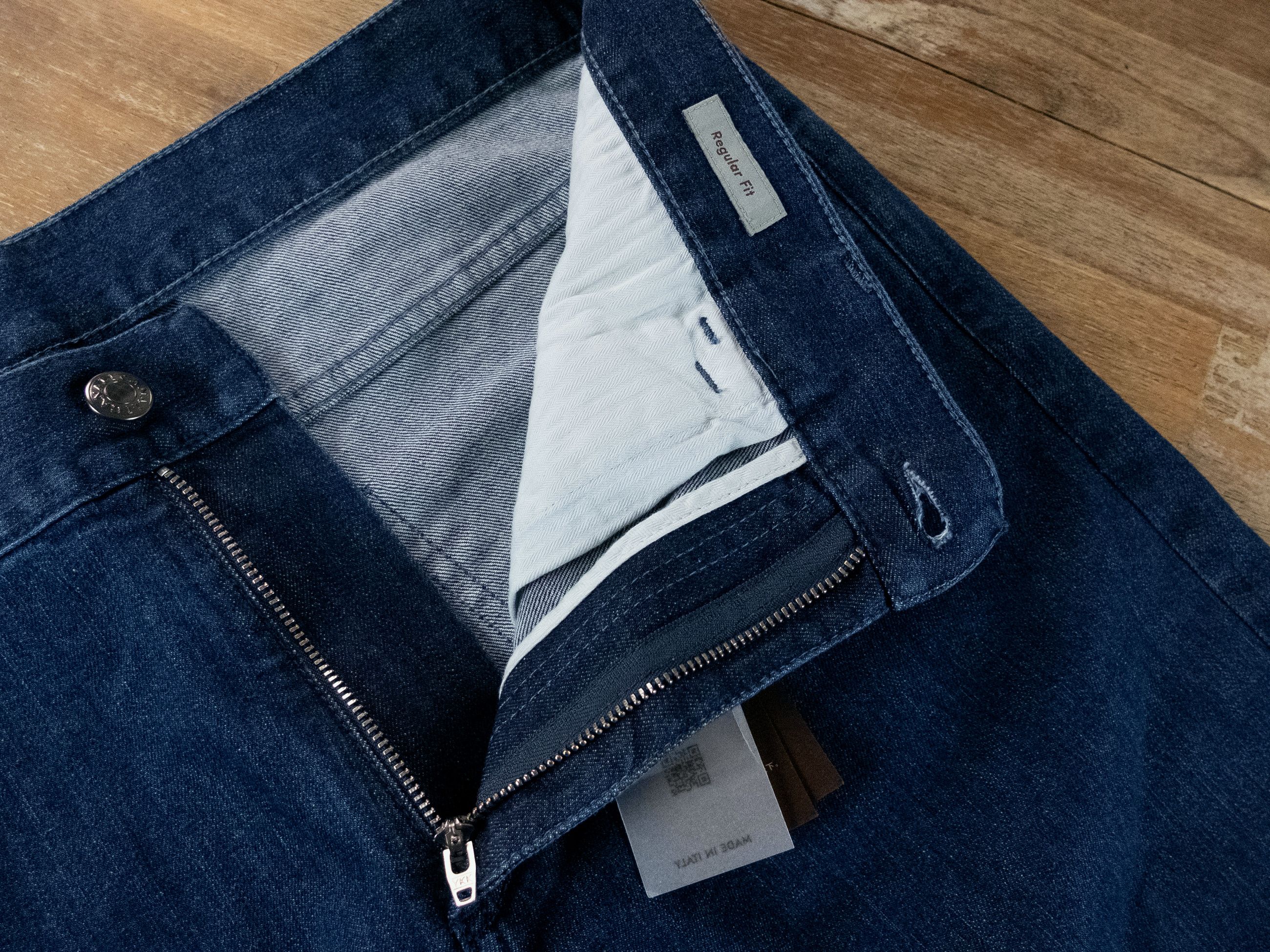 Canali CANALI blue mid rise straight leg jeans Size 34 q Size US 34 / EU 50 - 8 Thumbnail