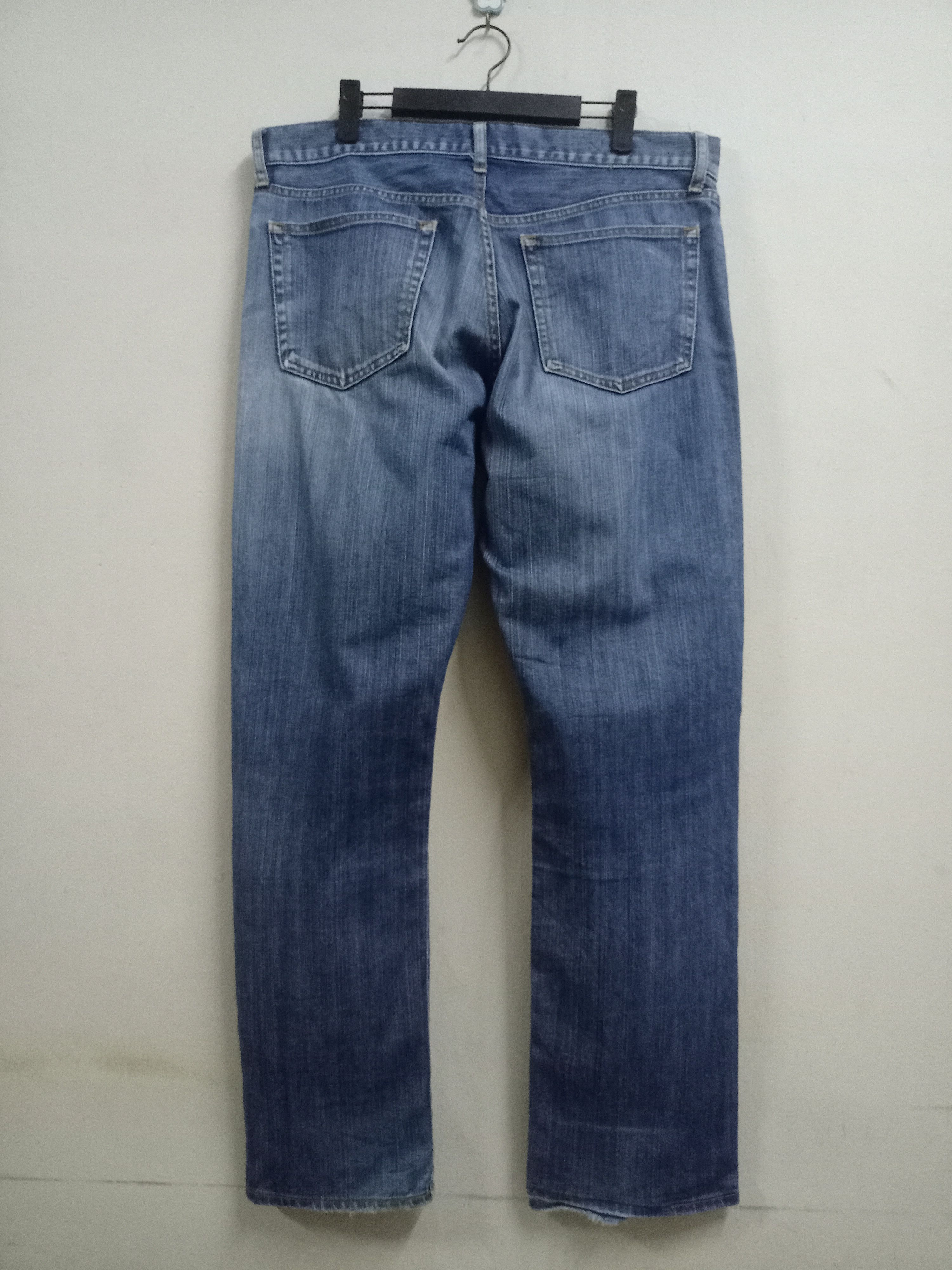 Vintage Japanese Uniqlo Blue Wash Distressed Baggy Jeans