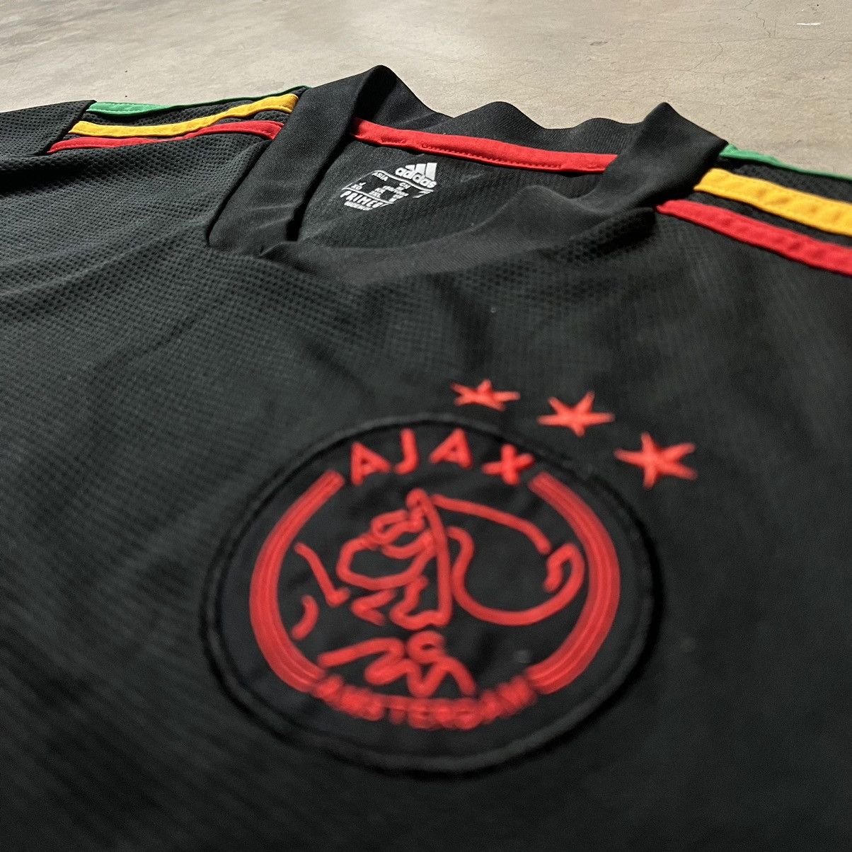 Adidas Ajax Amsterdam SHAY #17 Adidas Soccer Jersey Size US M / EU 48-50 / 2 - 5 Thumbnail