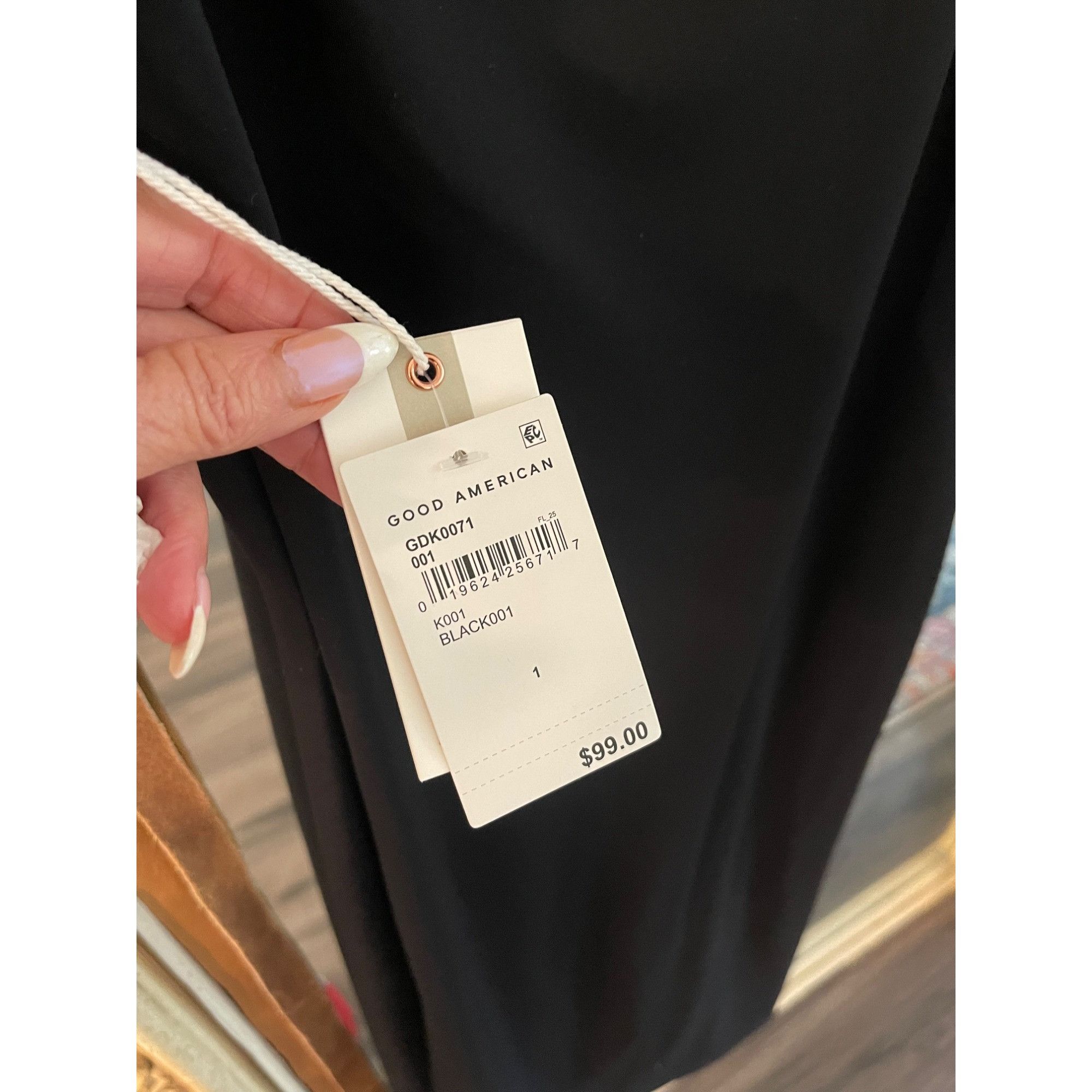 Good American Good American Midi scuba Spaghetti Strap Sz XS Size XS / US 0-2 / IT 36-38 - 8 Thumbnail