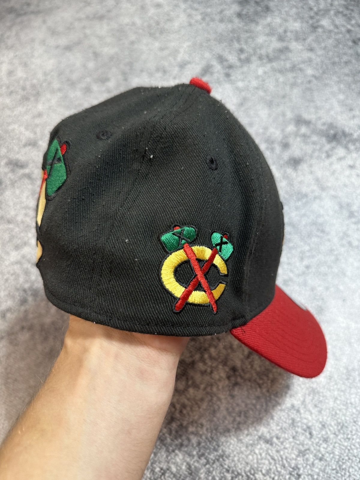NHL × New Era New Era Chicago Black Hawks Cap NHL Streetwear USA rare Hat Size ONE SIZE - 3 Thumbnail