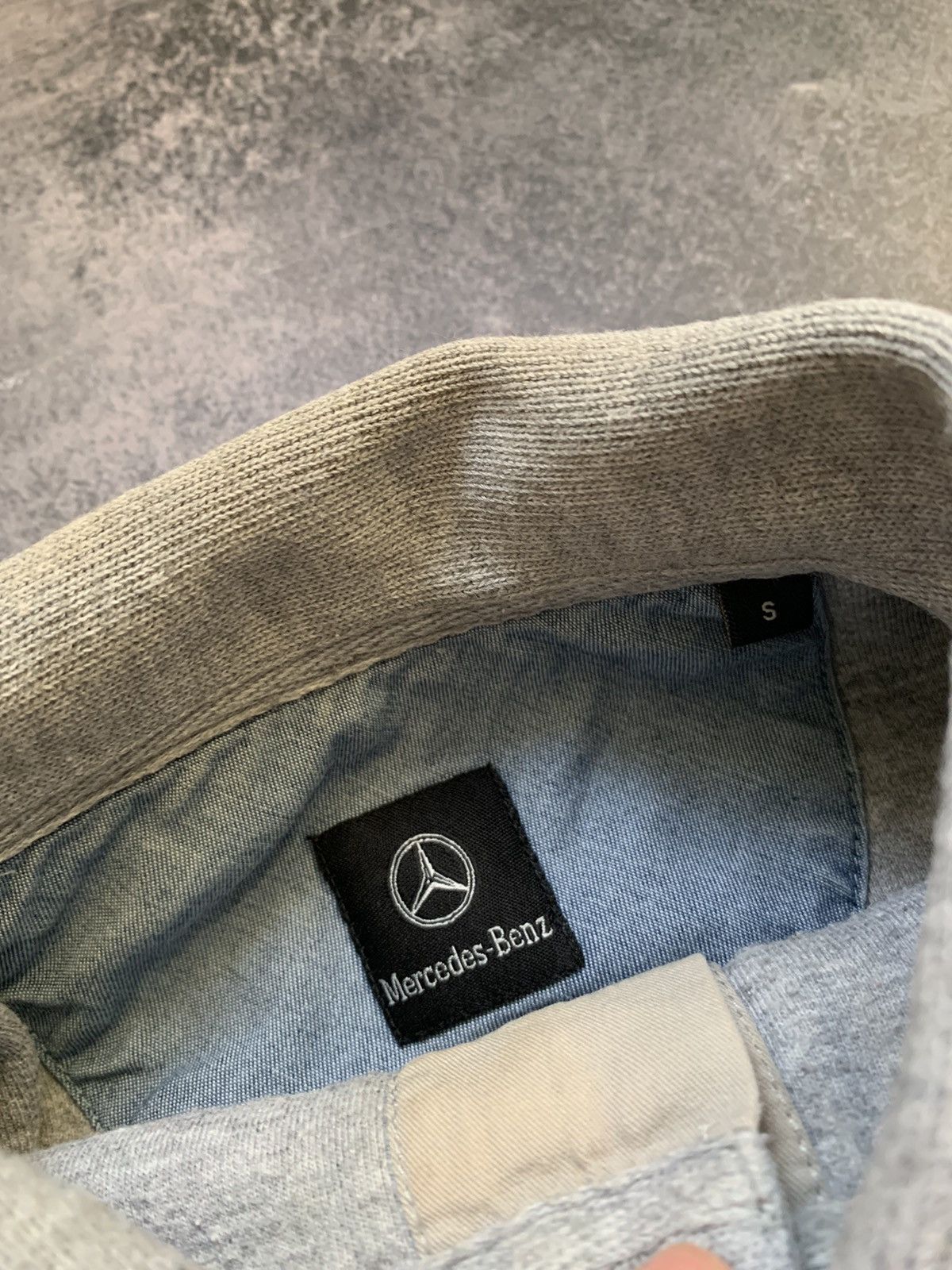 Mercedes-Benz × Vintage Vintage 90’s Mercedes Benz y2k small logo sweatshirt Size US S / EU 44-46 / 1 - 8 Thumbnail