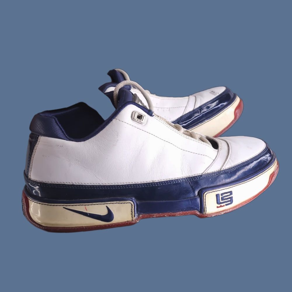 Nike VINTAGE Nike Zoom LeBron II Sneaker Men 9.5 White 315837-141 2007 USA Olympic Size US 10 / EU 43 - 1 Thumbnail