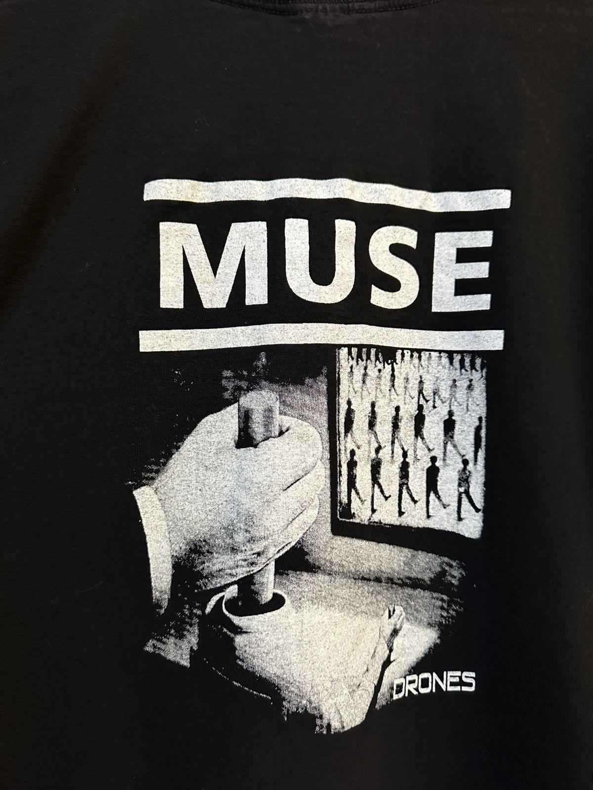Band Tees 📌 Muse Drones tour tee large UK rock Size US L / EU 52-54 / 3 - 3 Thumbnail
