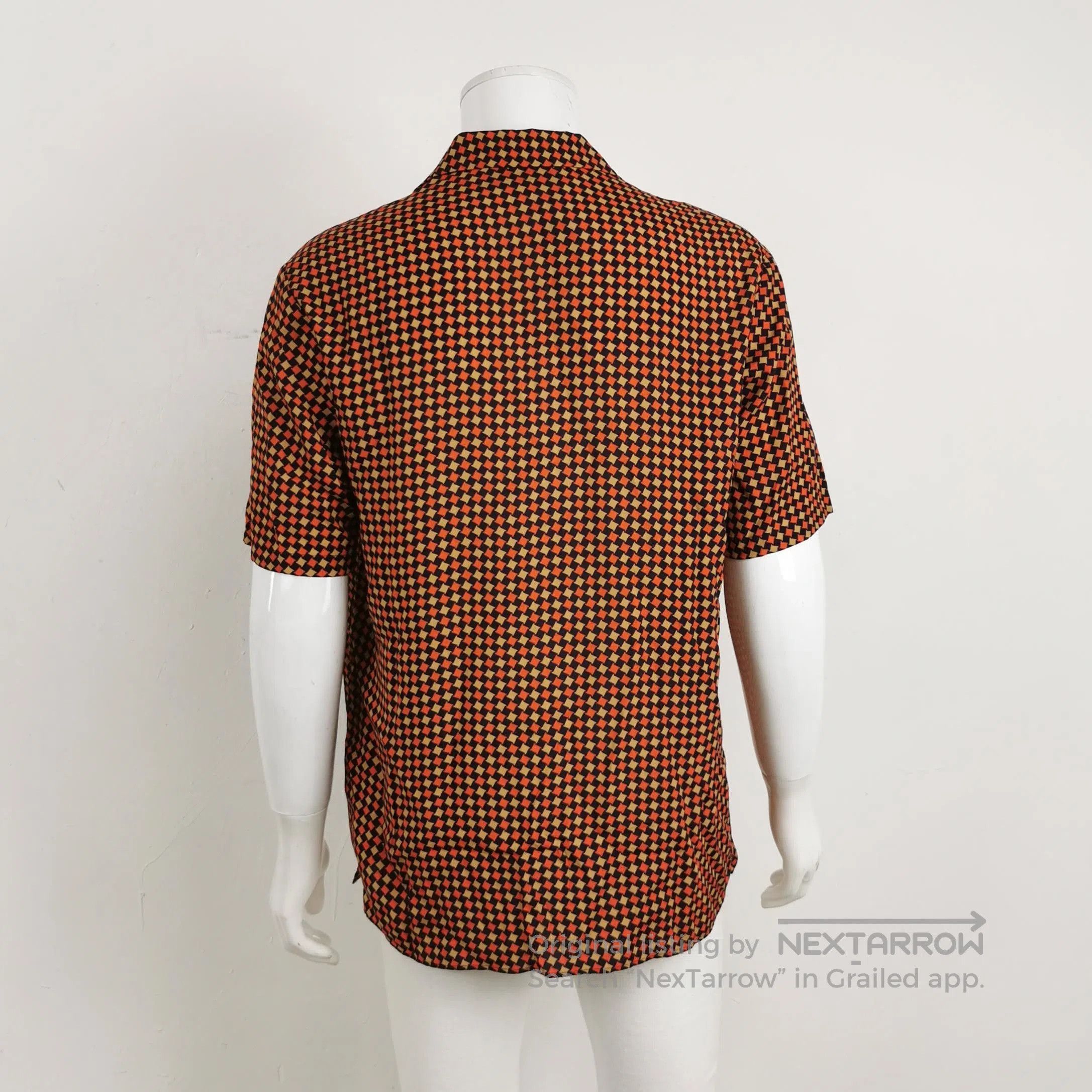 Gucci Gucci Checkered Logo Short. Size US S / EU 44-46 / 1 - 1 Thumbnail