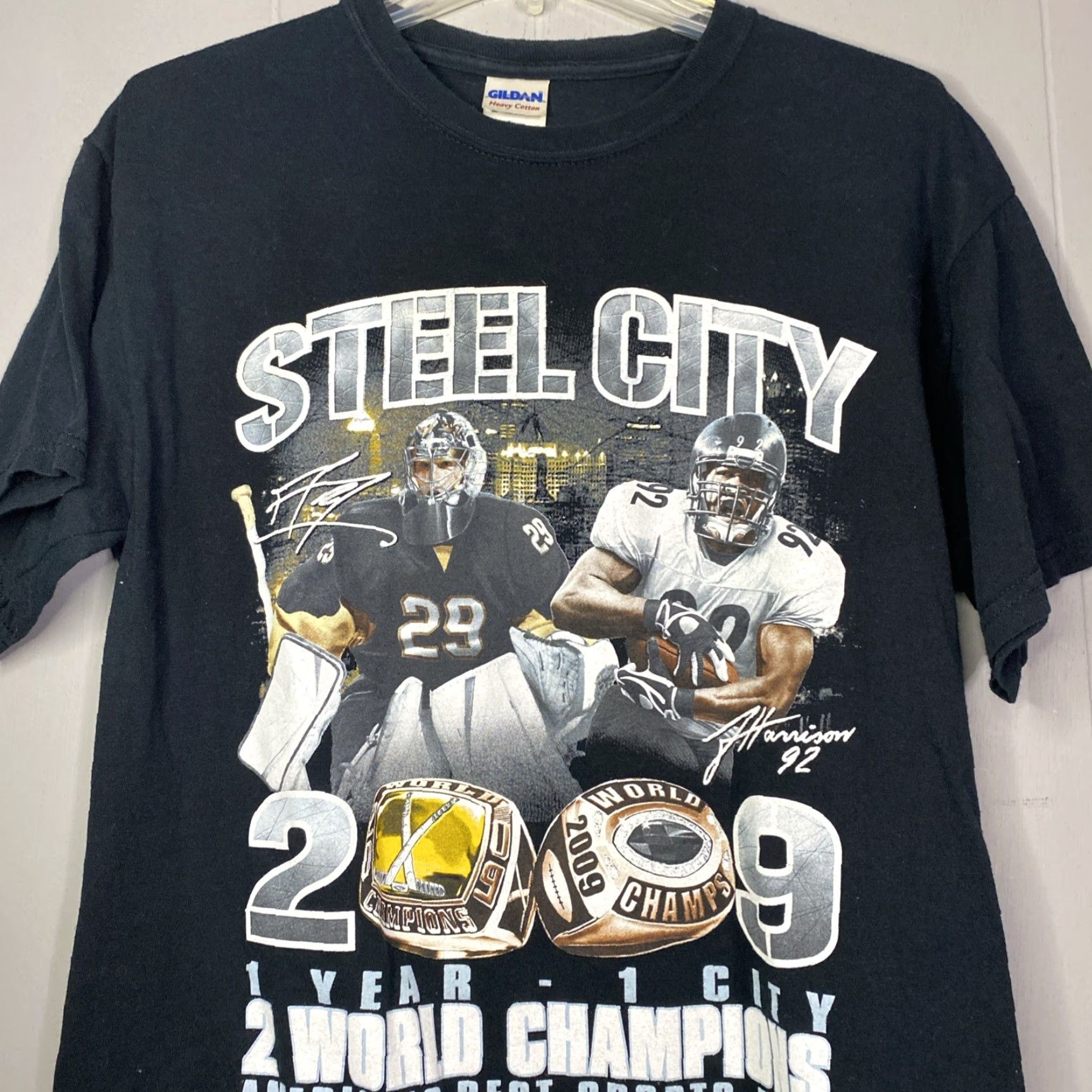 Gildan Pittsburgh Sports T Shirt Mens Black Gildan Short Sleeve Size M City Of Champions Marc Andre Fleury James Harrison"} Size US M / EU 48-50 / 2 - 2 Thumbnail