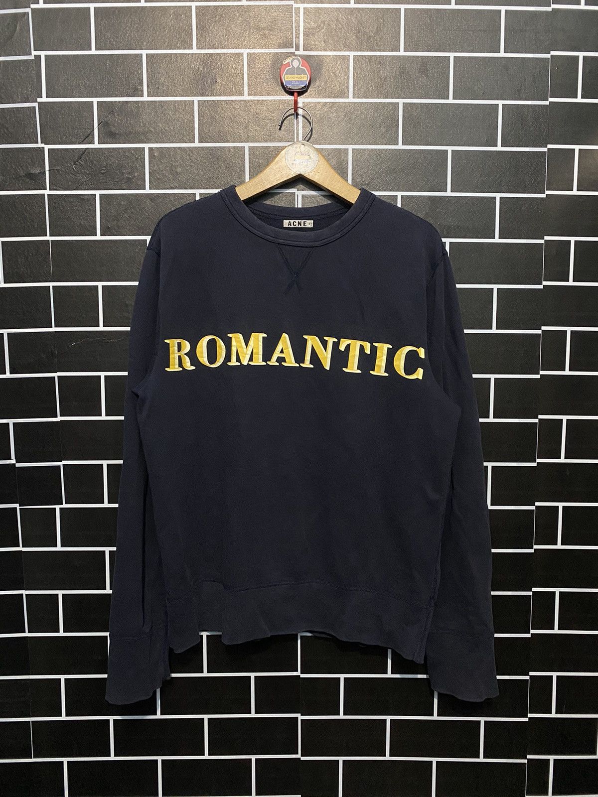 Acne Studios Acne Studios Romantic sweatshirt Size US S / EU 44-46 / 1 - 1 Thumbnail