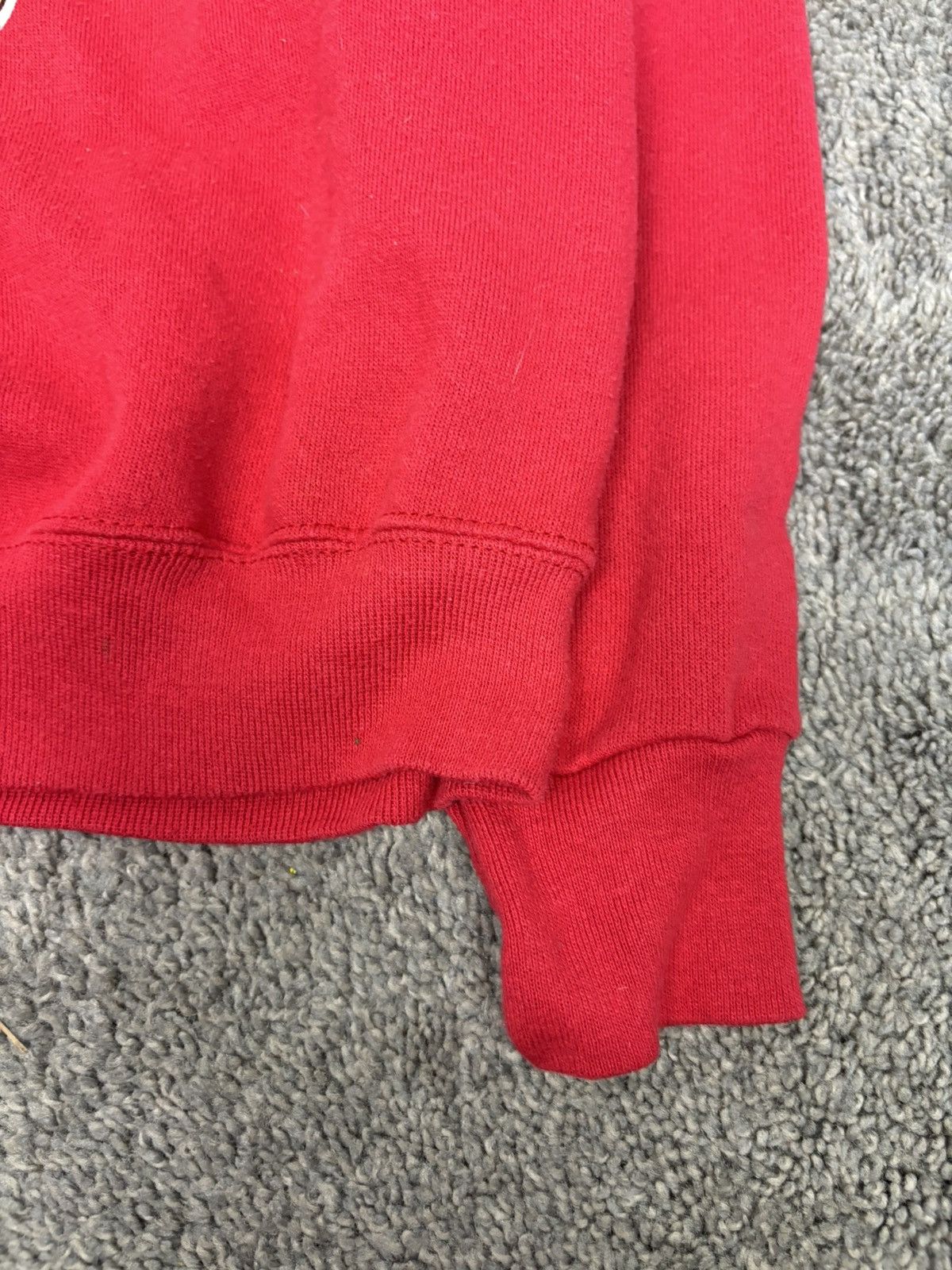Disney Vintage 90s red mickey mouse crewneck Size US M / EU 48-50 / 2 - 4 Thumbnail