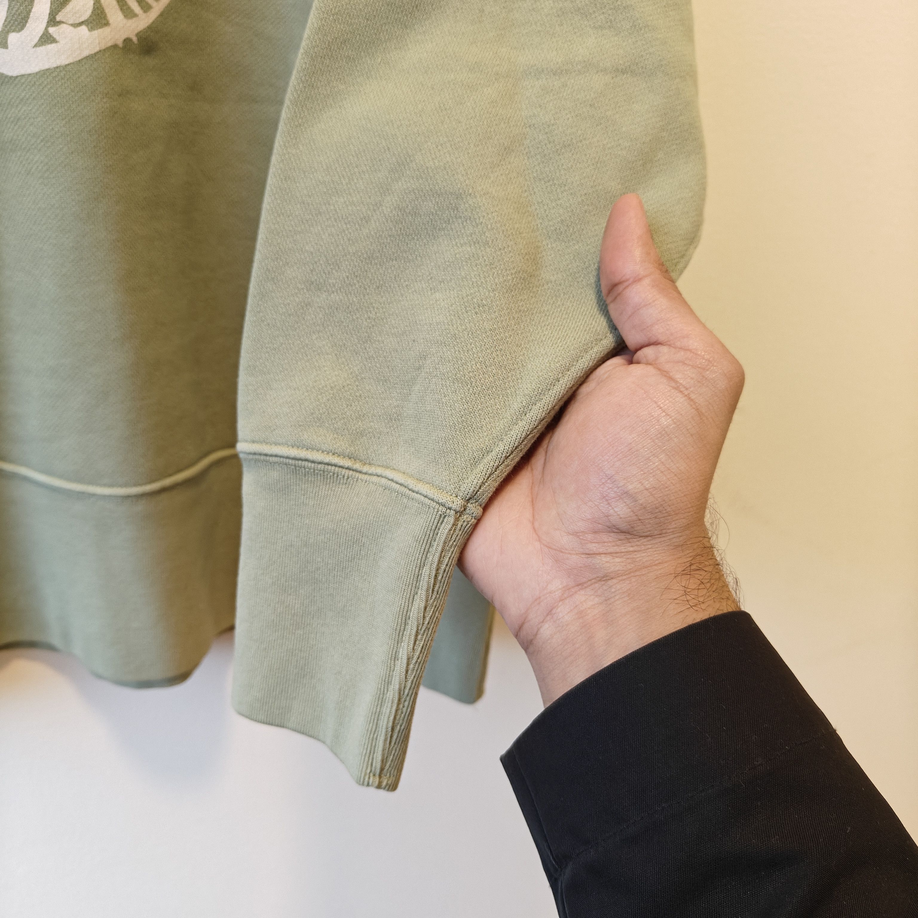 WYTHE NWT Armadillo print crewneck sweater $168 faded olive Size US S / EU 44-46 / 1 - 10 Thumbnail