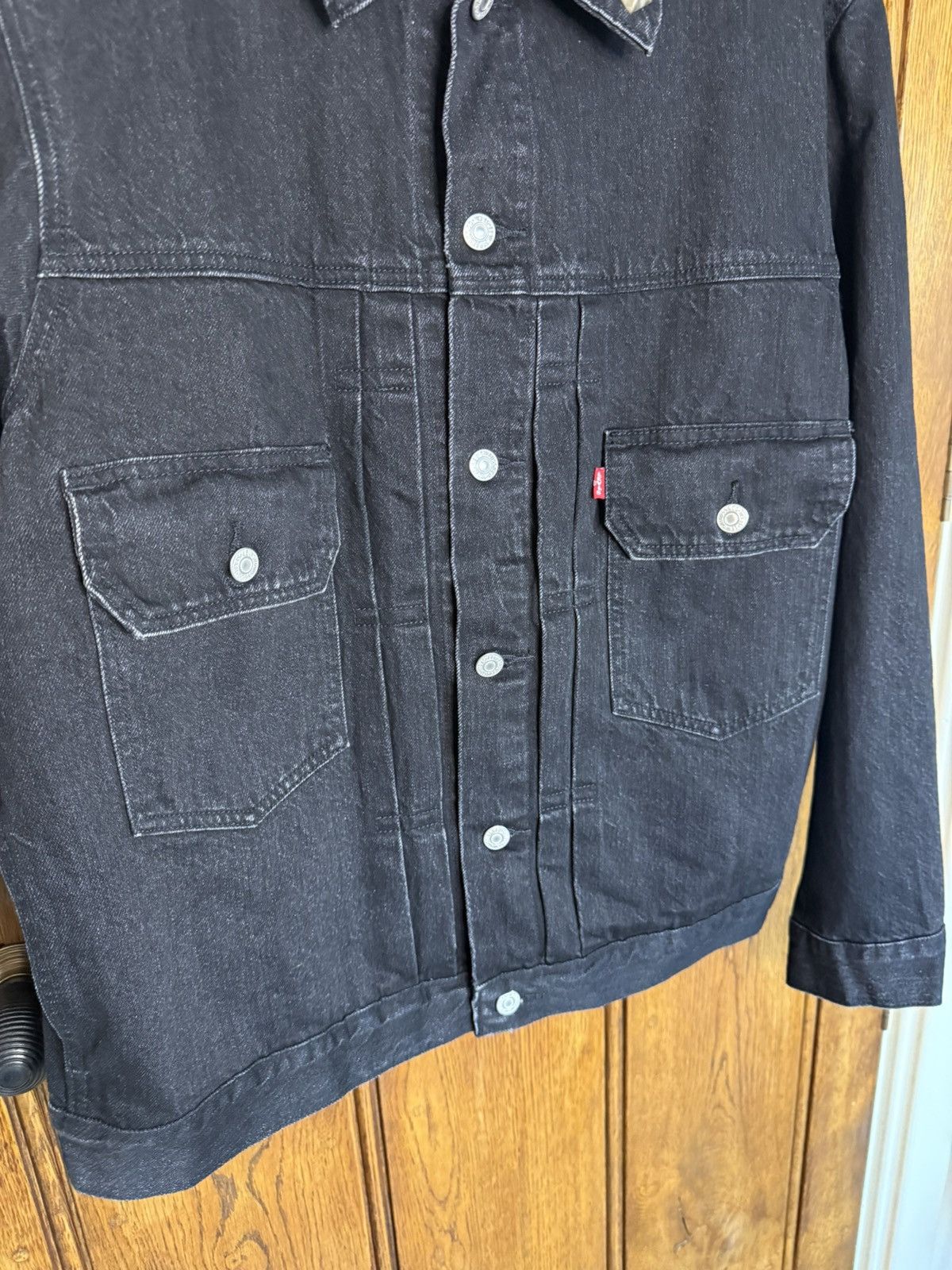DENIM TEARS × Levi's Denim tears Levi’s black studded trucker jacket BNWT Size US L / EU 52-54 / 3 - 10 Thumbnail