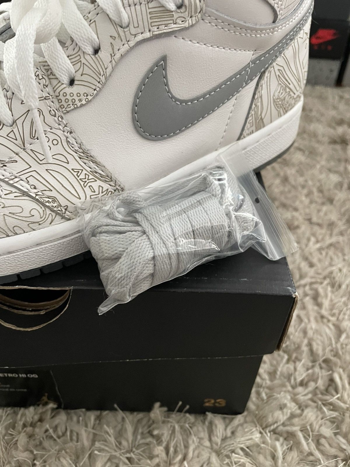 Jordan Brand Jordan 1 Laser Size US 9.5 / EU 42-43 - 13 Thumbnail