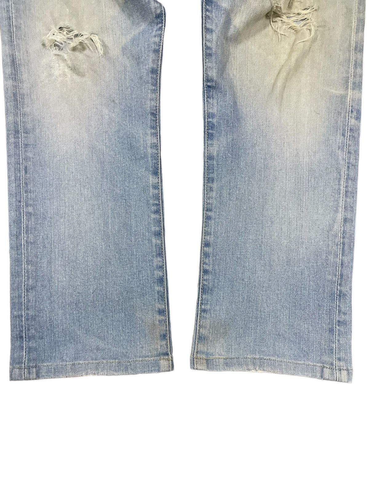 Jun Takahashi Japanese Streetwear Blue Wash Ripped Distressed Style Jeans Size US 32 / EU 48 - 3 Thumbnail