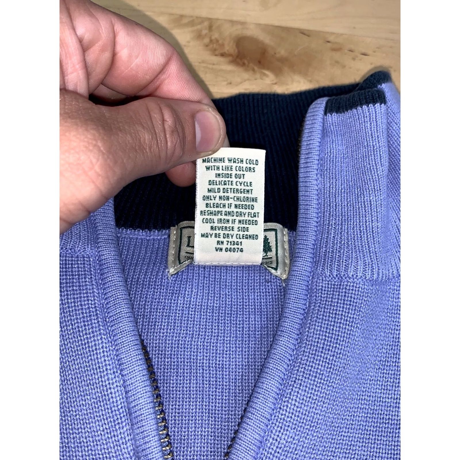 Vintage VINTAGE LL Bean Women L Purple 1/4 Zip Fleece Casual Outdoor Pullover Sweatshirt Size L / US 10 / IT 46 - 3 Thumbnail