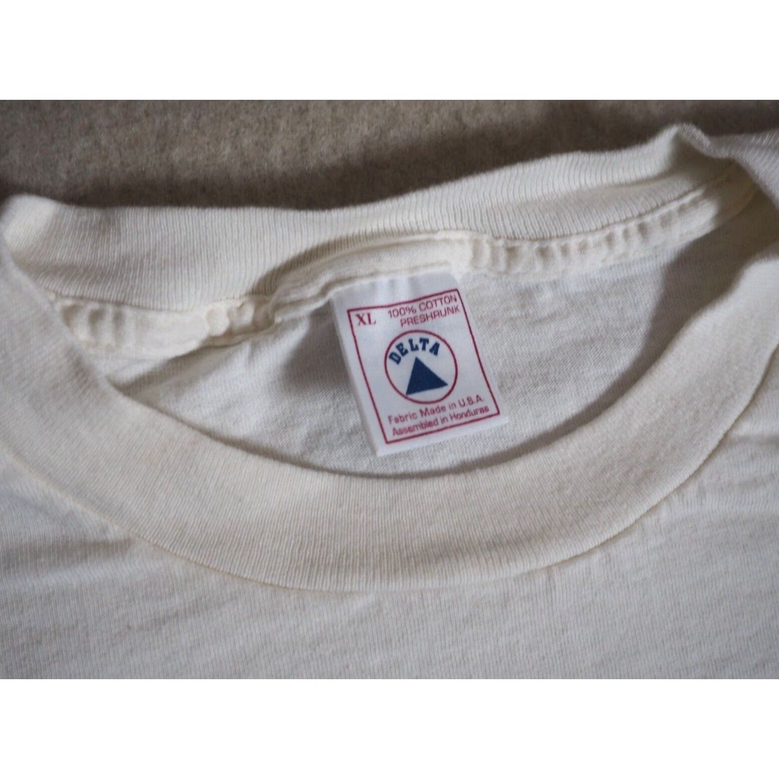 Delta VTG 90s Delta Will Fish 4 Food Joke Humor Fishing White Tee T-Shirt Mens XL Size US XL / EU 56 / 4 - 4 Thumbnail