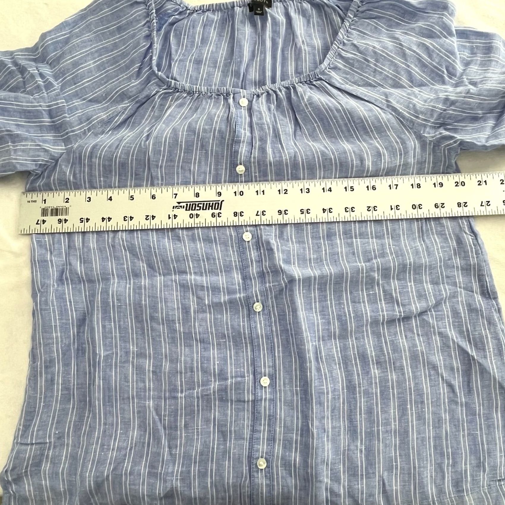 Talbots Talbots Top Women's Small Blue White Striped Linen Off Shoulder Button Front Shirt Womens Small Blue White Striped Linen Off Shoulder Button Front Size S / US 4 / IT 40 - 4 Thumbnail