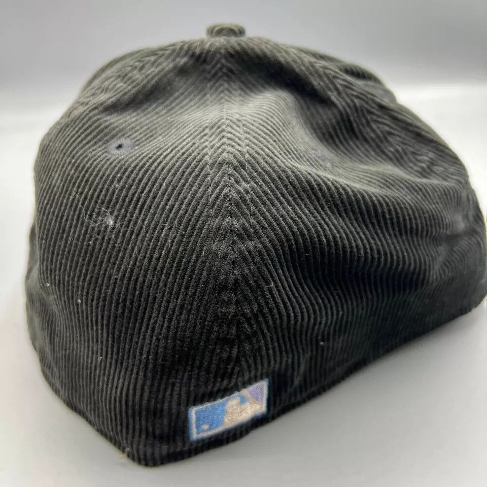 New Era Chicago Cubs Hat Men 7 5/8 Corduroy 59Fifty New Era Fitted Size ONE SIZE - 4 Thumbnail