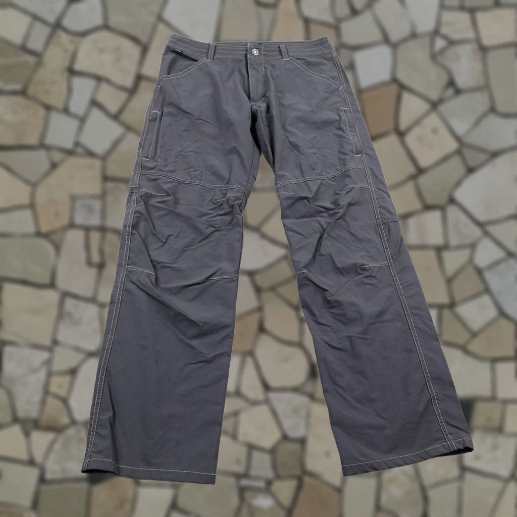 Vintage Kuhl Pants Mens Gray Cargo Loose Fit 34x32 Hiking Trail Outdoor Flex Size US 34 / EU 50 - 1 Thumbnail