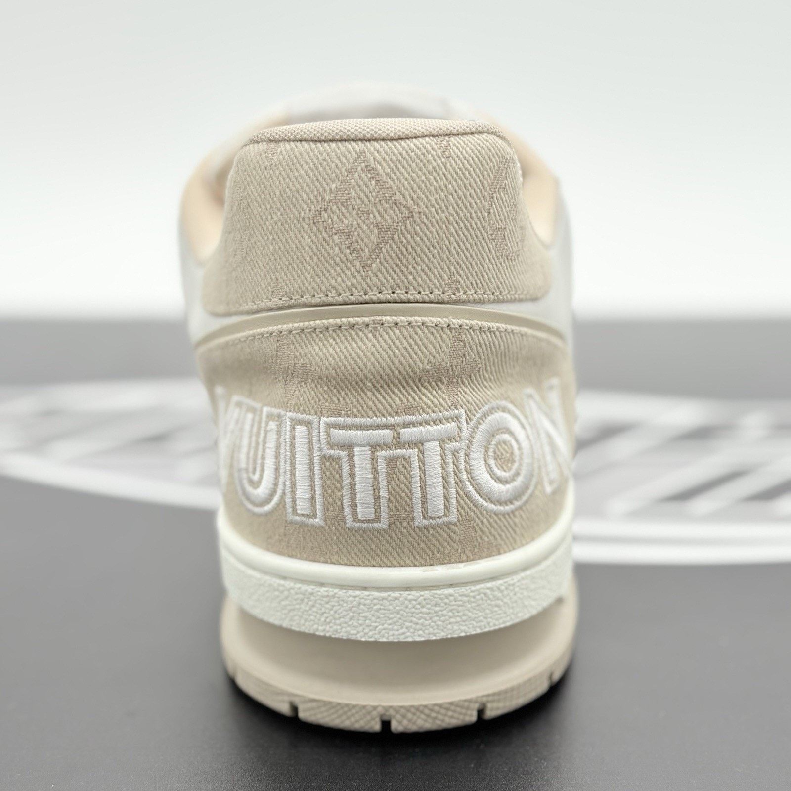 Louis Vuitton Louis Vuitton Trainer Strap ' Beige ' | SUPER CLEAN! Size US 12.5 / EU 45-46 - 3 Thumbnail