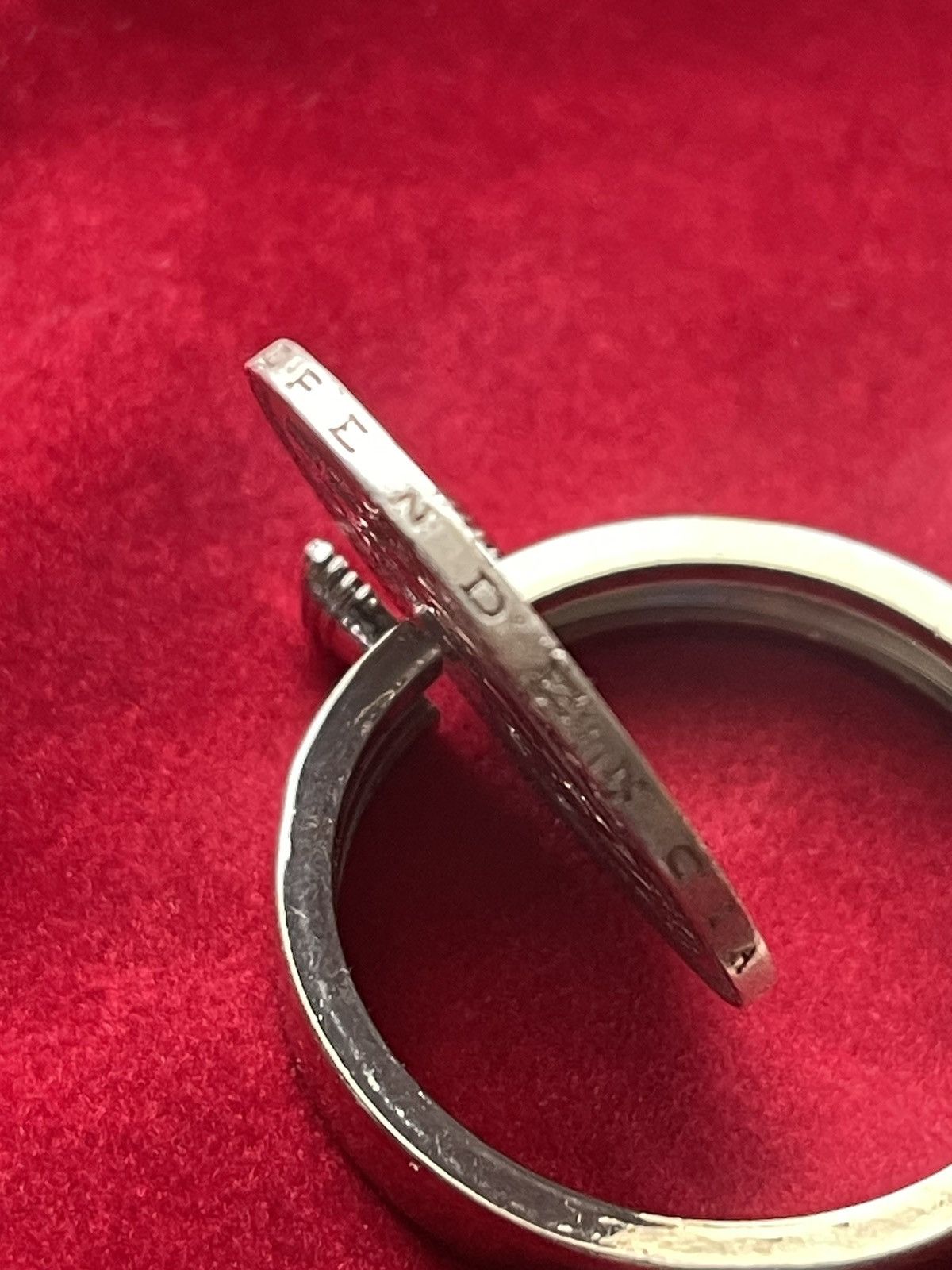 Vintage Silver coin keychain Size ONE SIZE - 4 Thumbnail