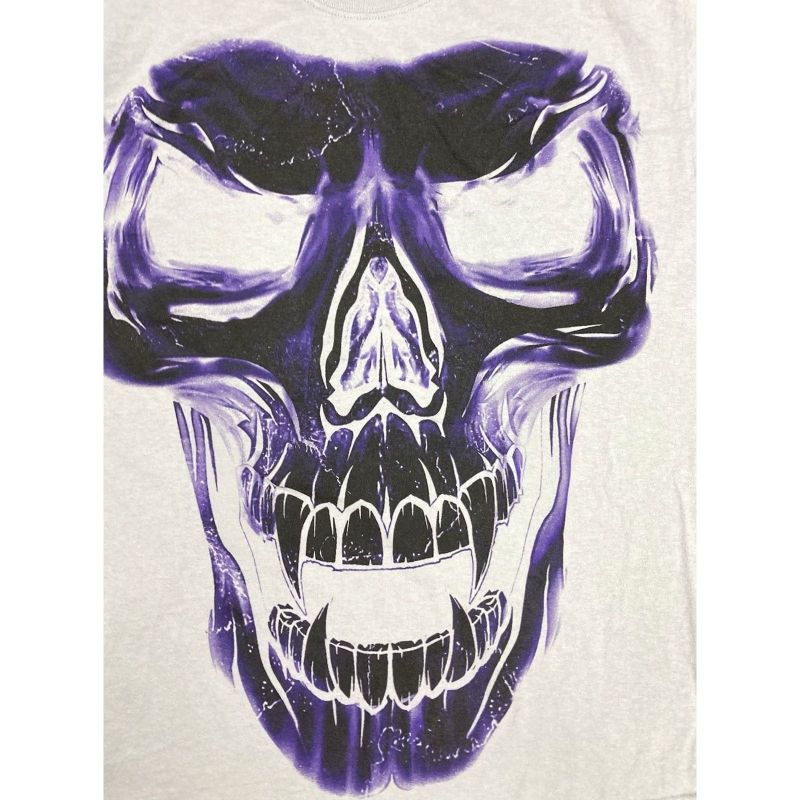 Gildan VINTAGE Skull Vampire Graphic T-shirt Men Large Gray Logo Purple Big Print Short Sleeve Size US L / EU 52-54 / 3 - 2 Thumbnail