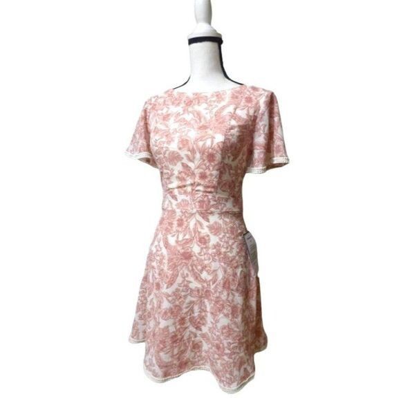 Other B Darlin Juniors' Floral Flutter Sleeve A-Line Dress, Cream/ Size ONE SIZE - 6 Thumbnail