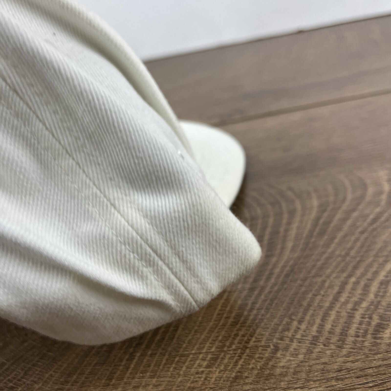 Other 1977 Hat Classic 1997 Hat White Hat Adjustable Snapback Adul Size ONE SIZE - 12 Thumbnail