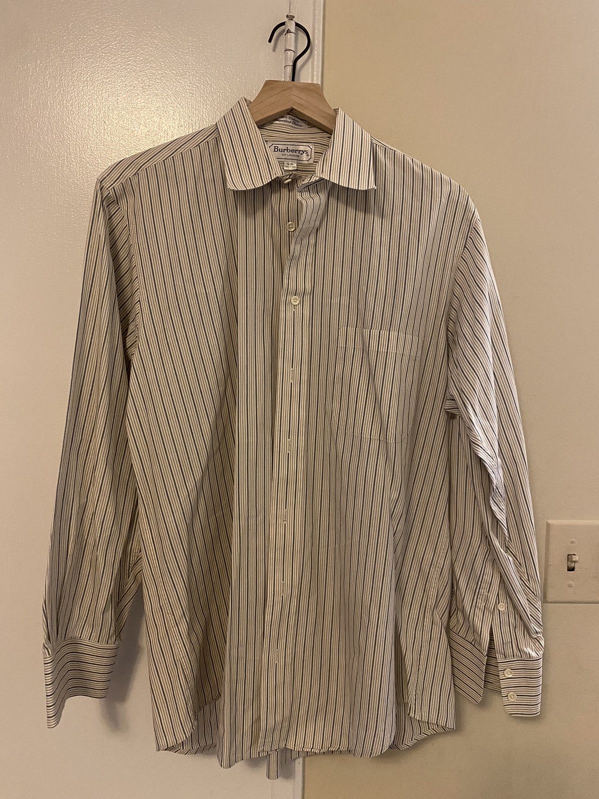 image of Vintage Burberrys Button Up Dress Shirt in Yellow, Men's (Size Large)